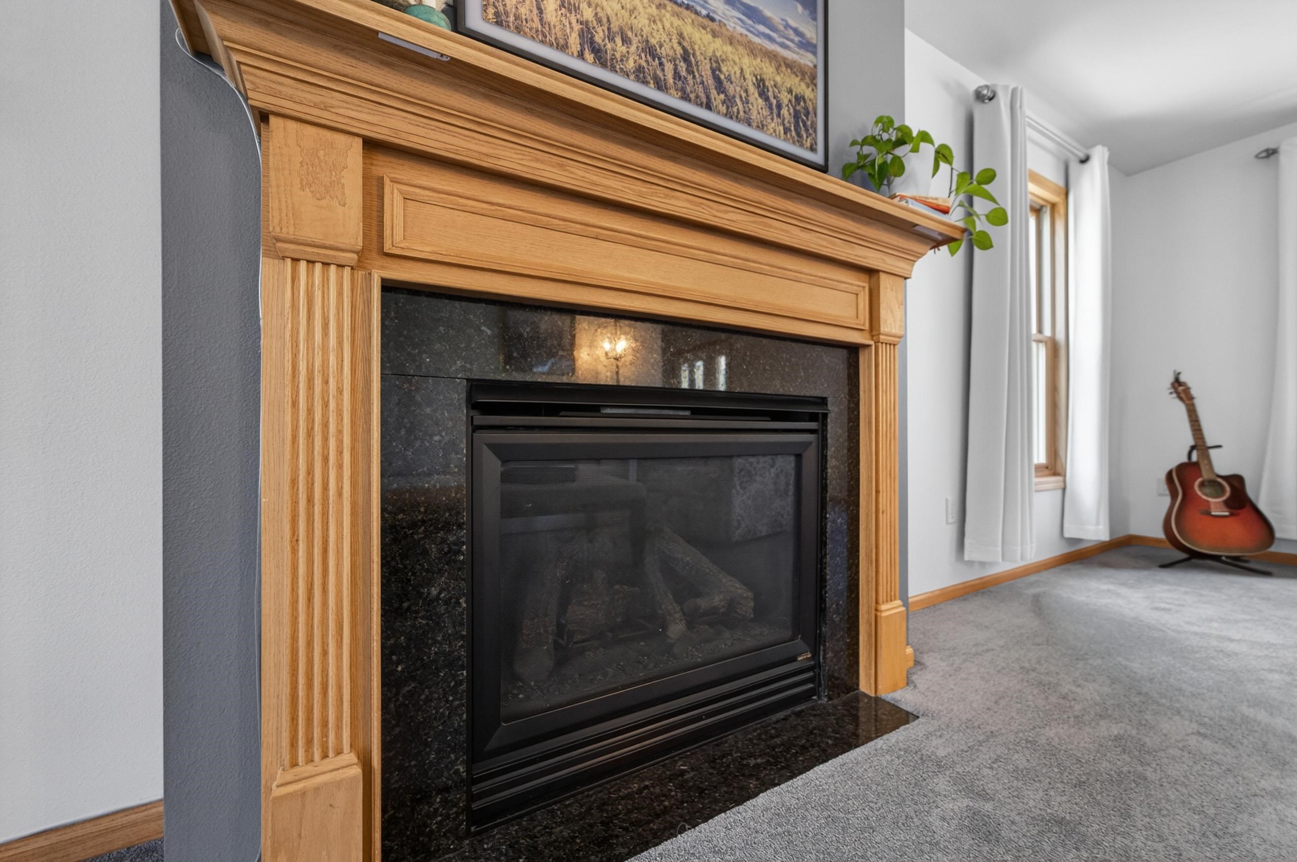 2877 Larkspur Lane