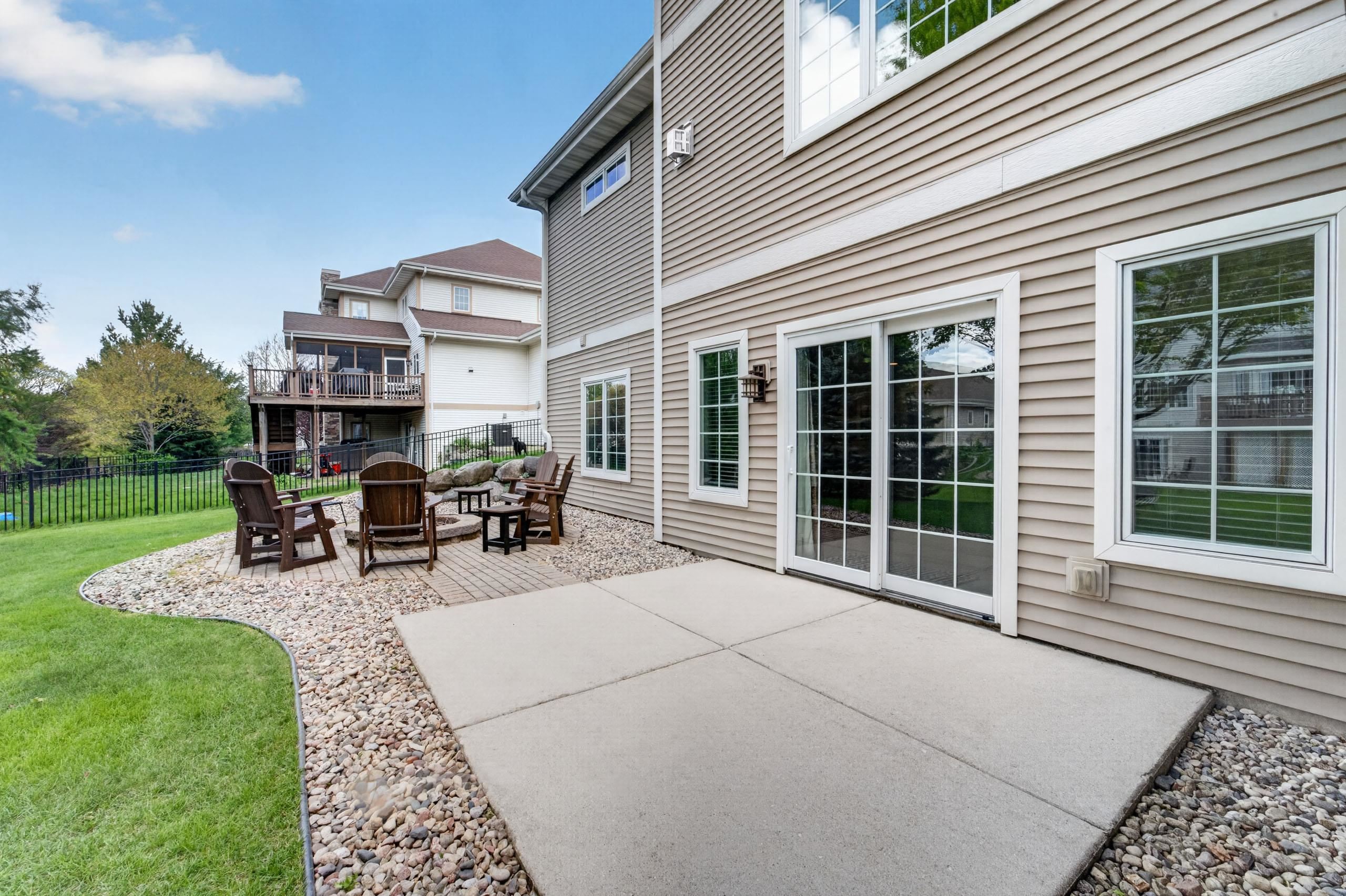 1729 Alysen Lane