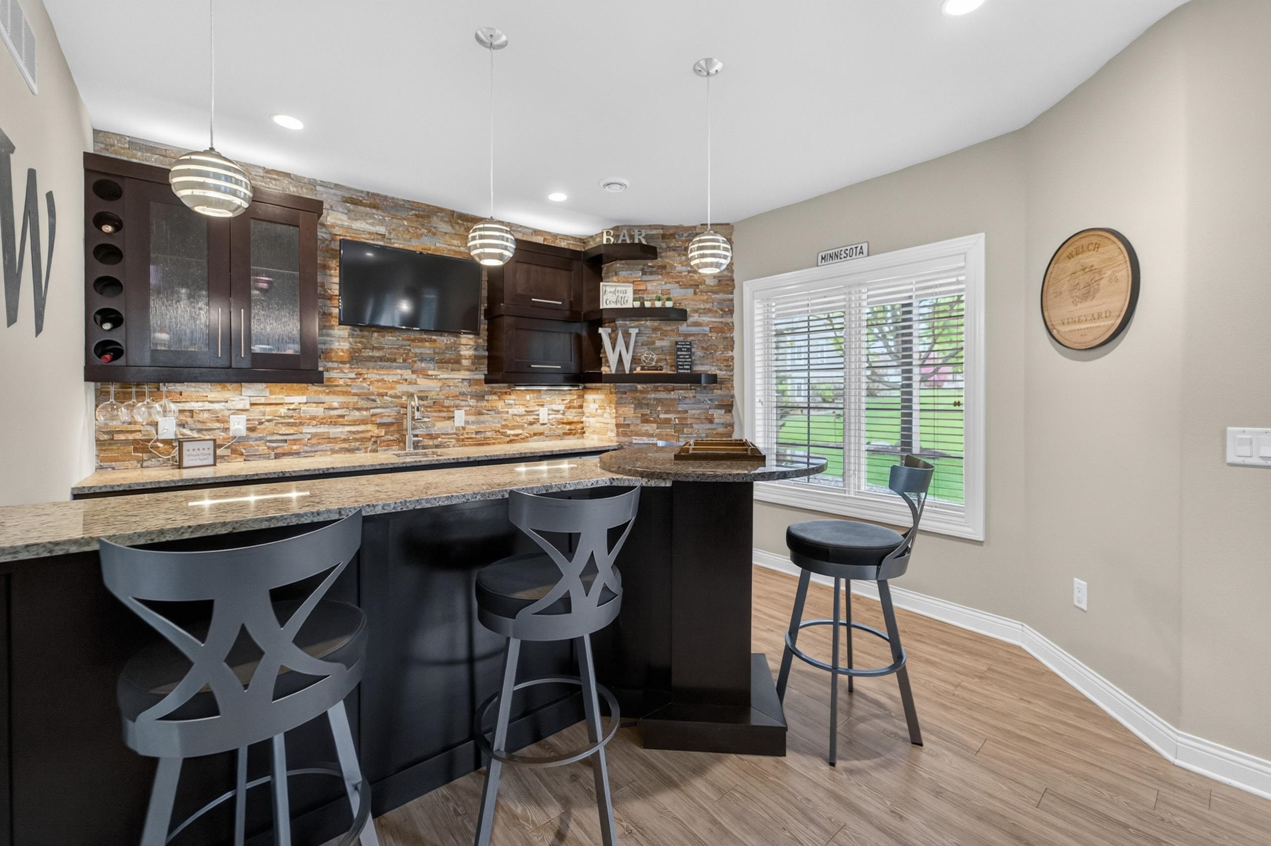 1729 Alysen Lane