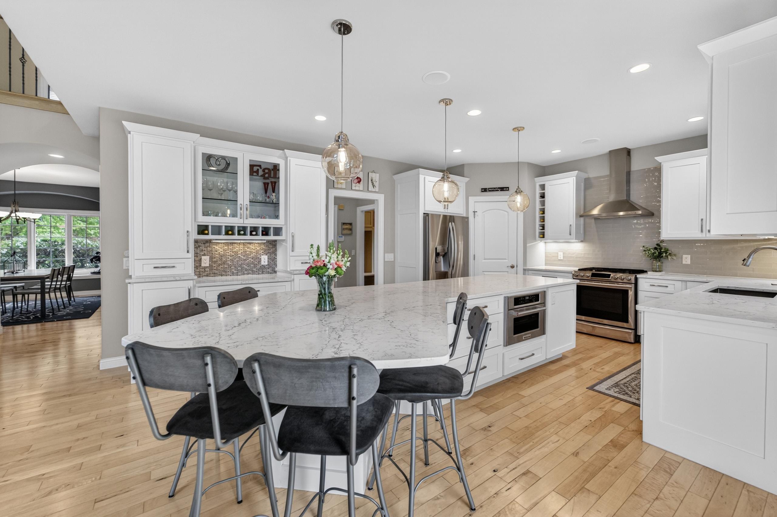 1729 Alysen Lane