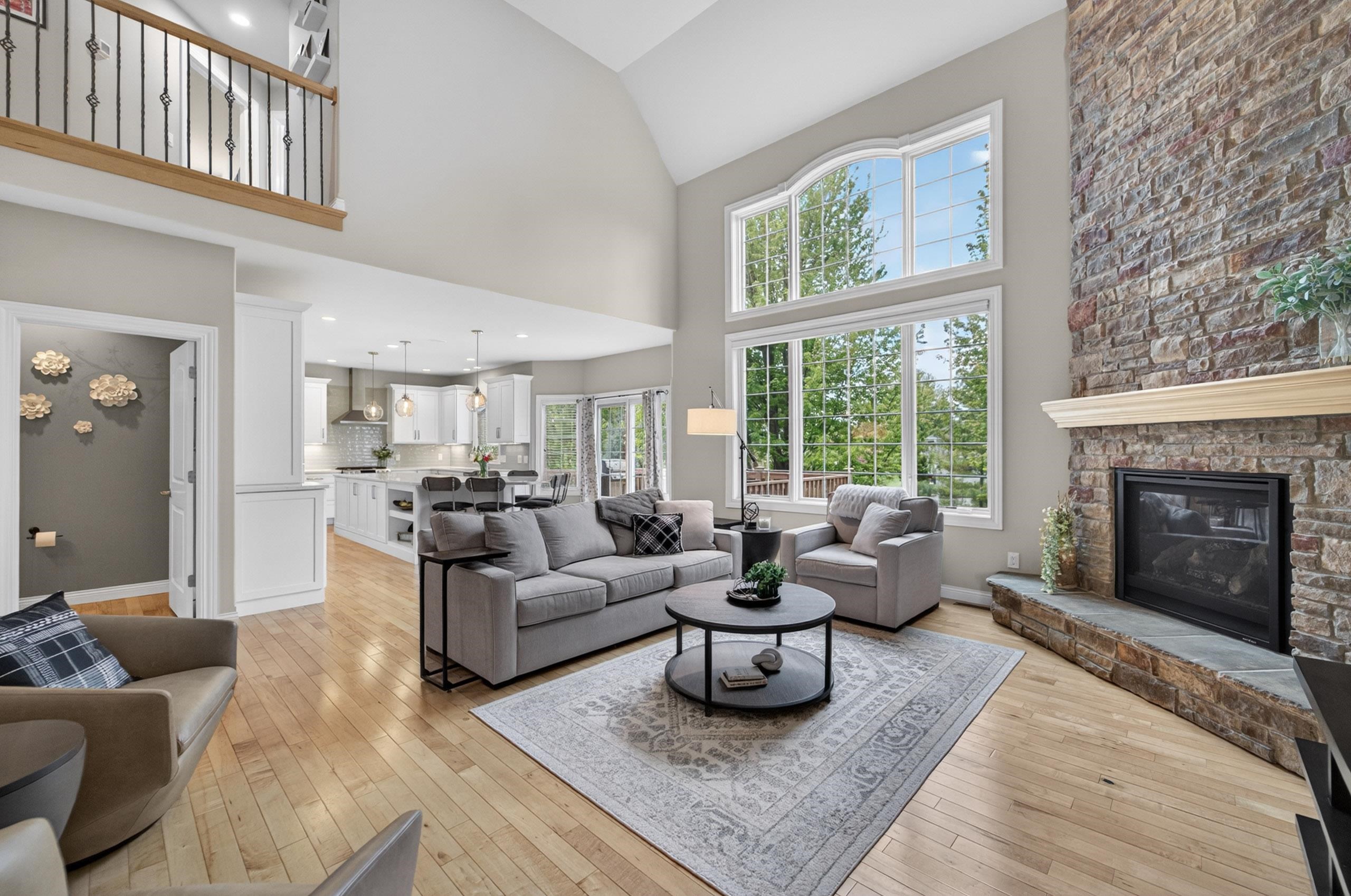 1729 Alysen Lane