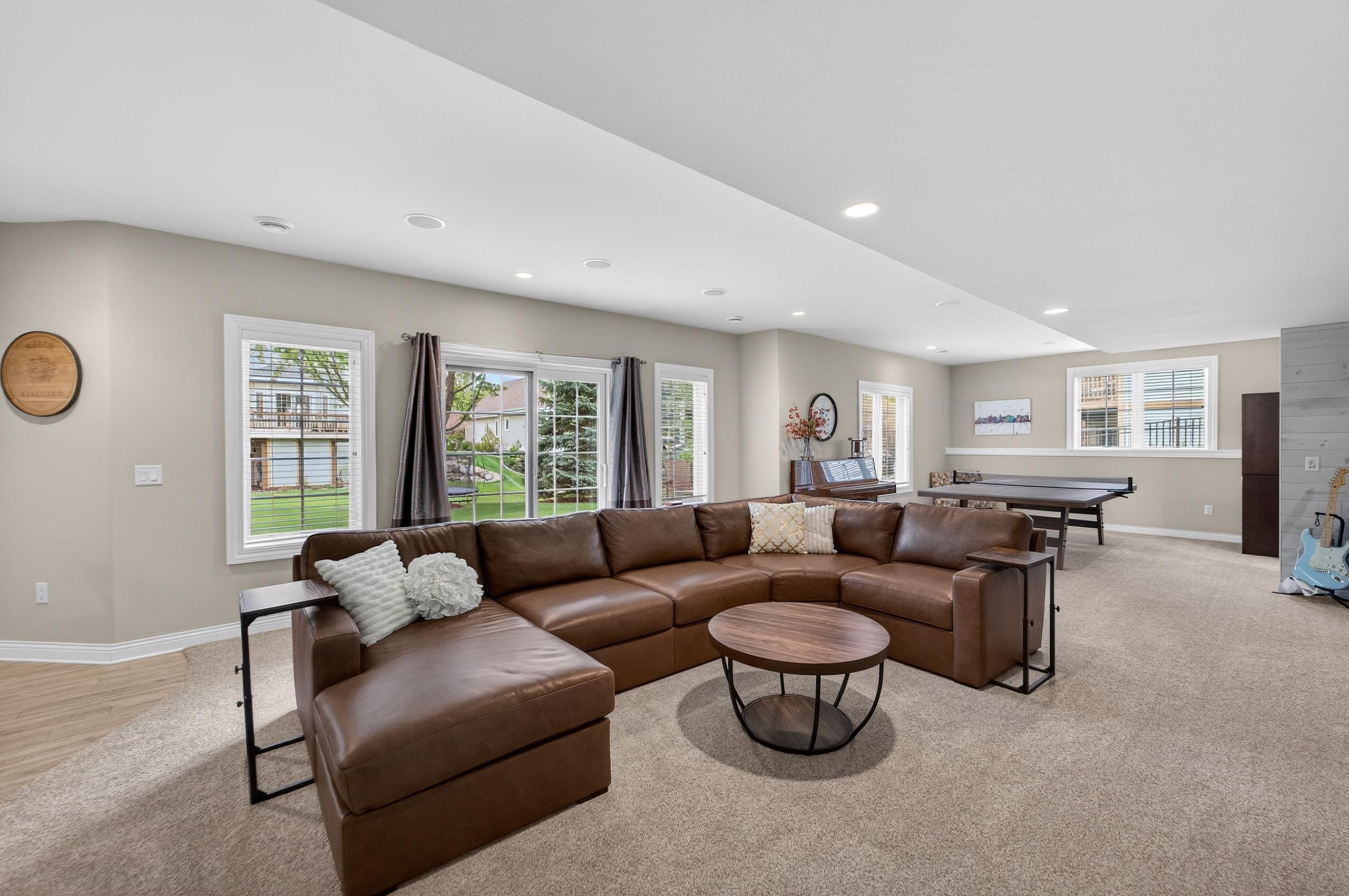 1729 Alysen Lane
