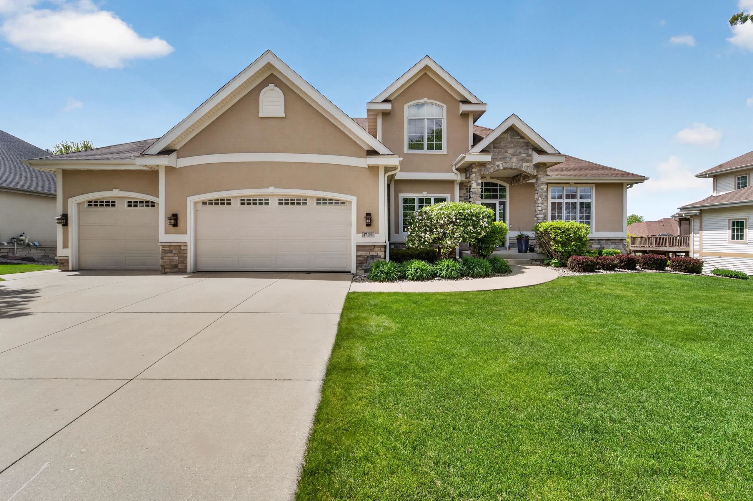 1729 Alysen Lane