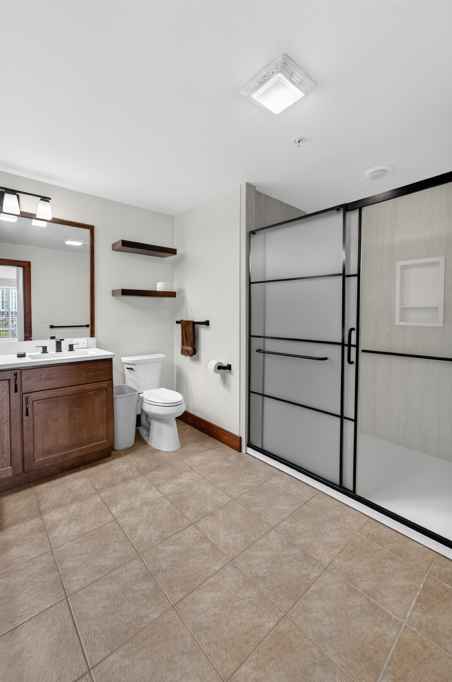 333 W Mifflin Street 6180