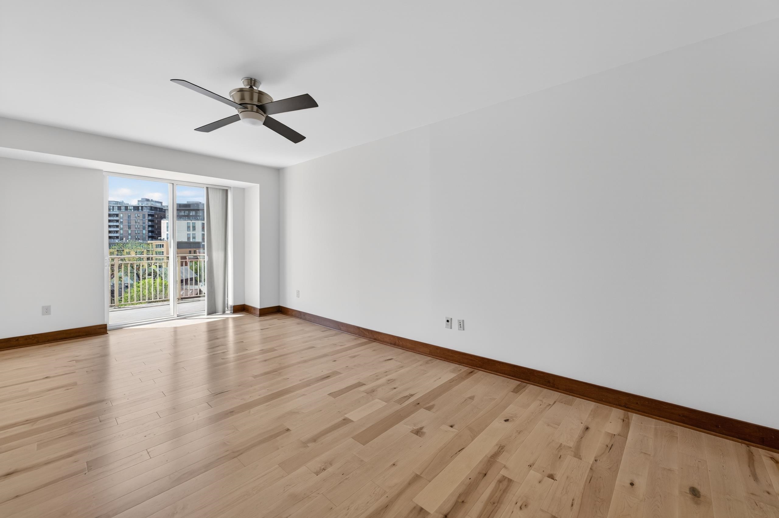333 W Mifflin Street 6180