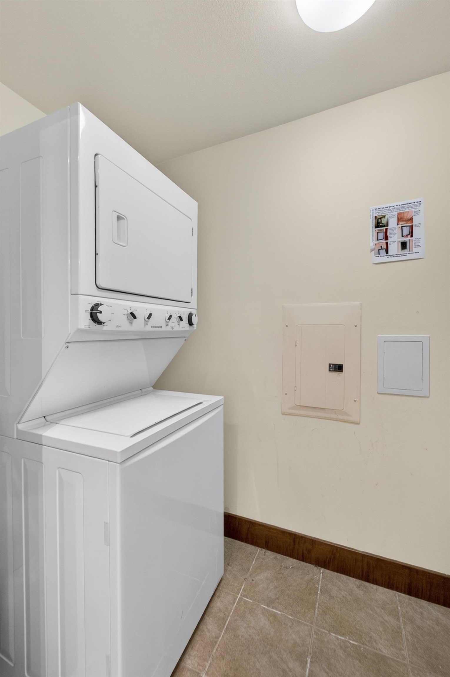 333 W Mifflin Street 6180