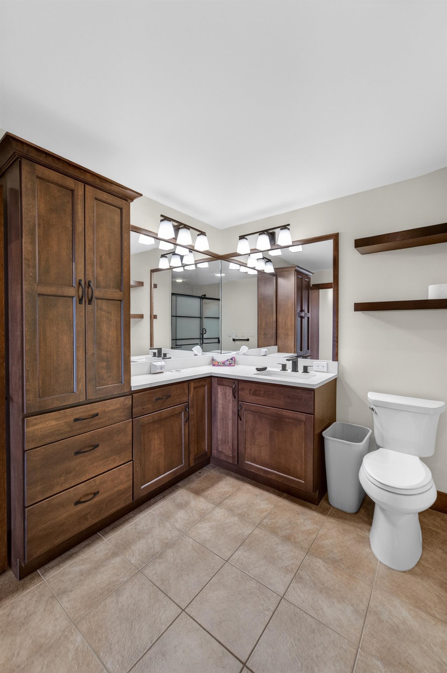 333 W Mifflin Street 6180