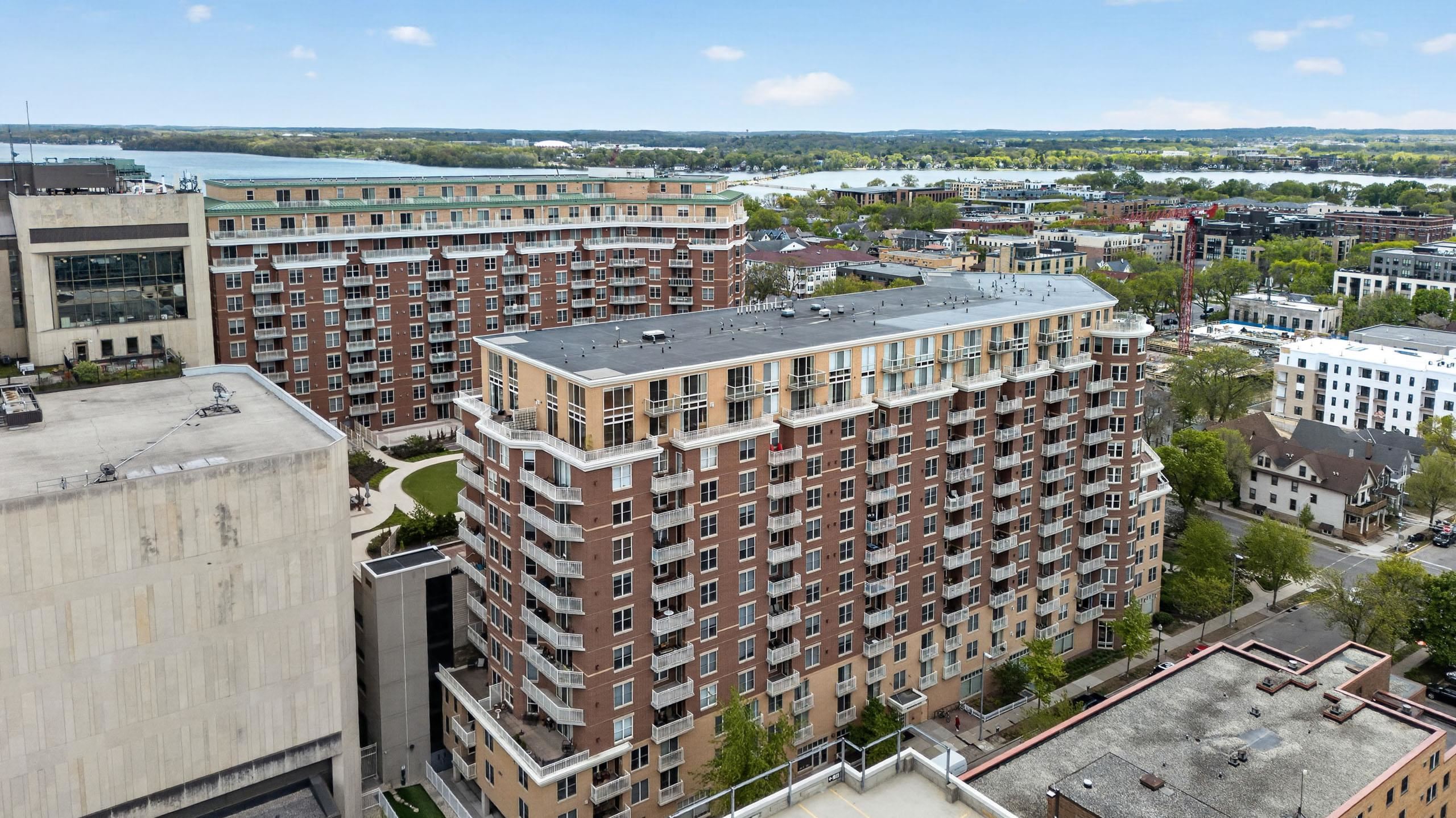 333 W Mifflin Street 6180