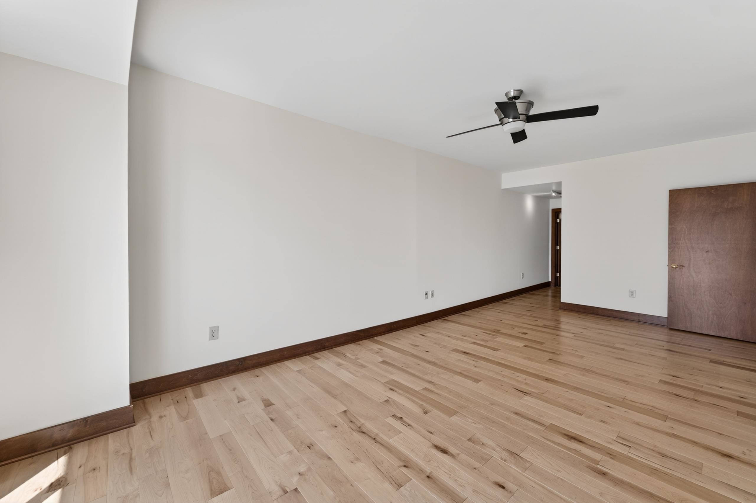 333 W Mifflin Street 6180
