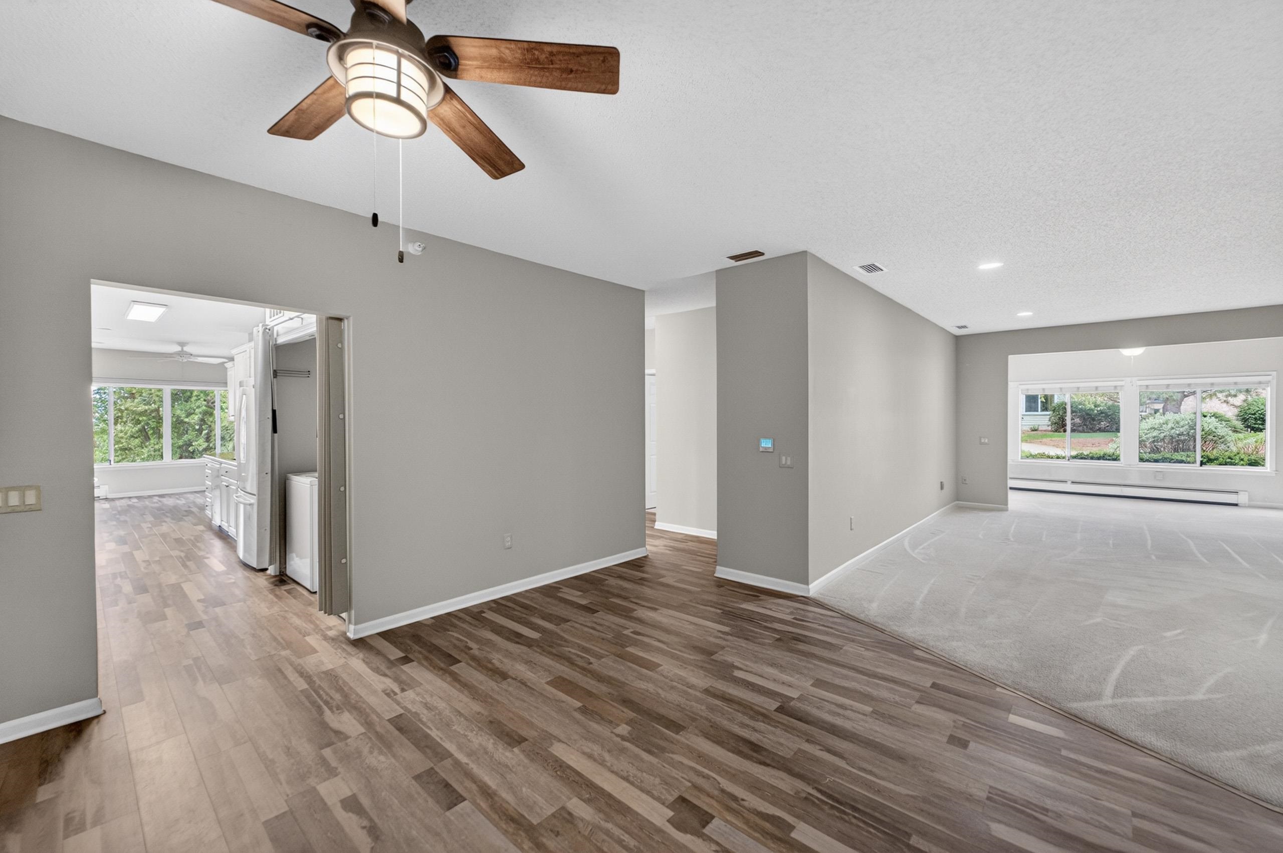 1612 S Golf Glen D