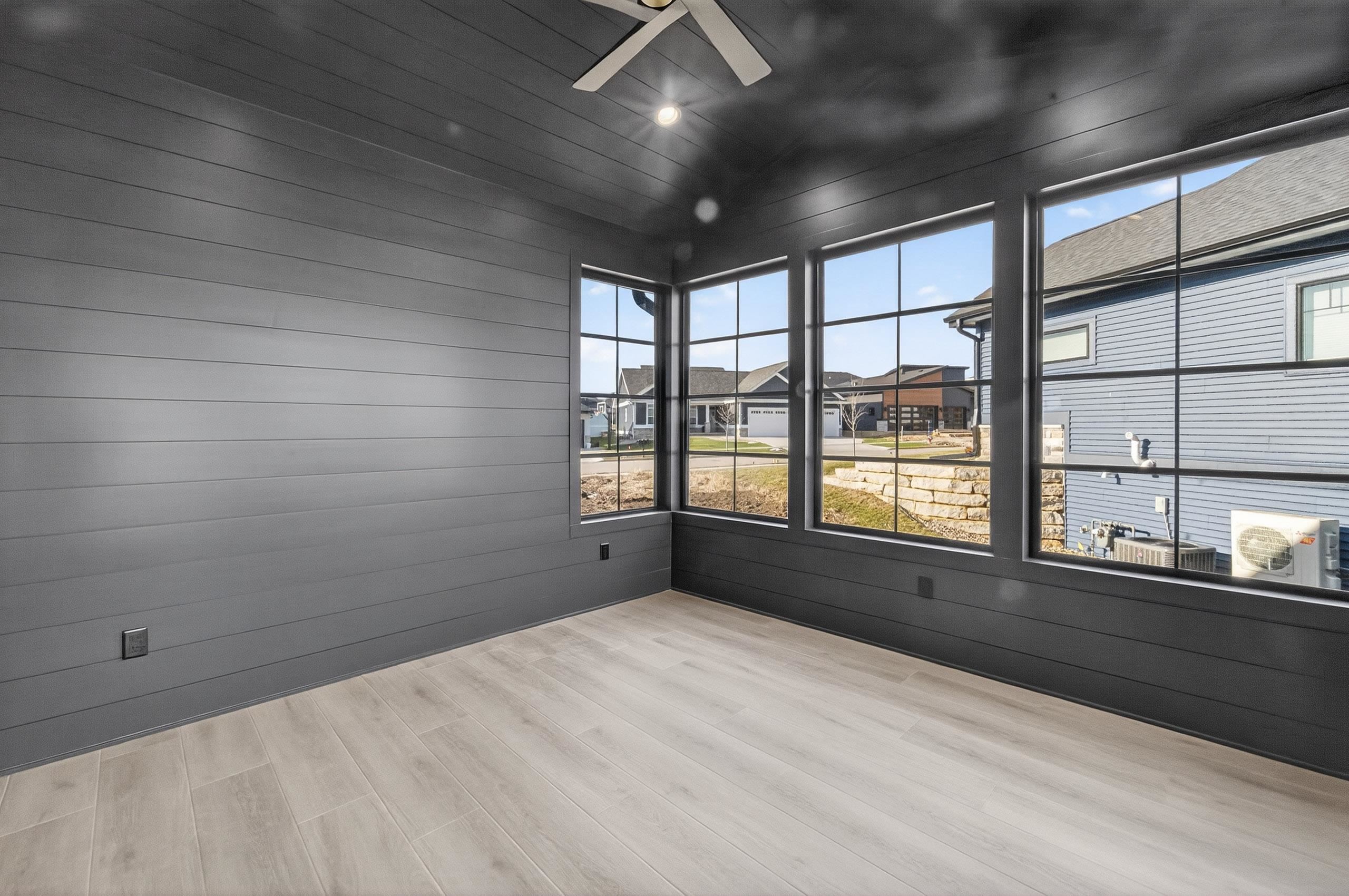 7710 Larkspur Lane