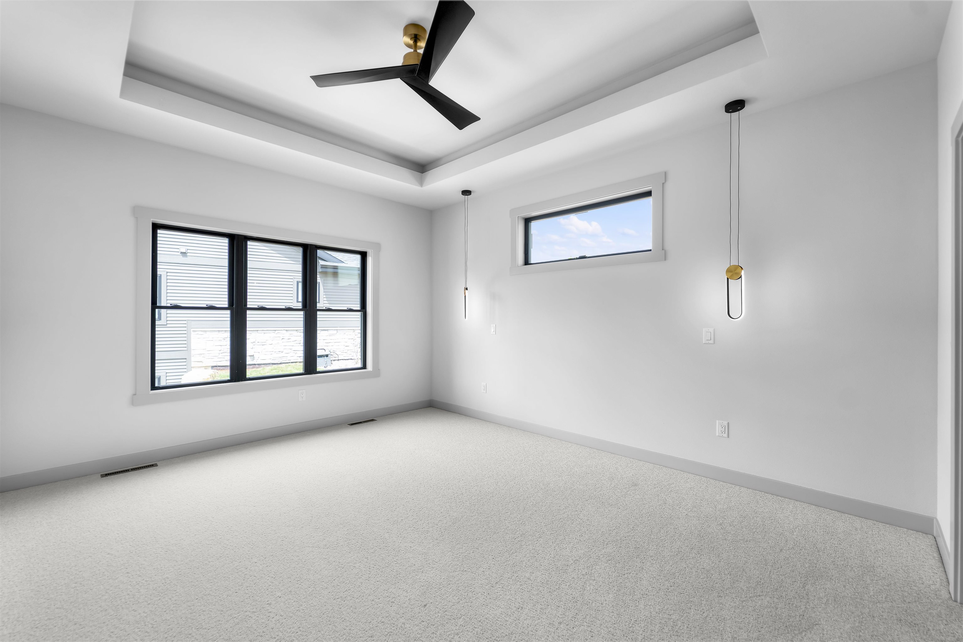 7710 Larkspur Lane