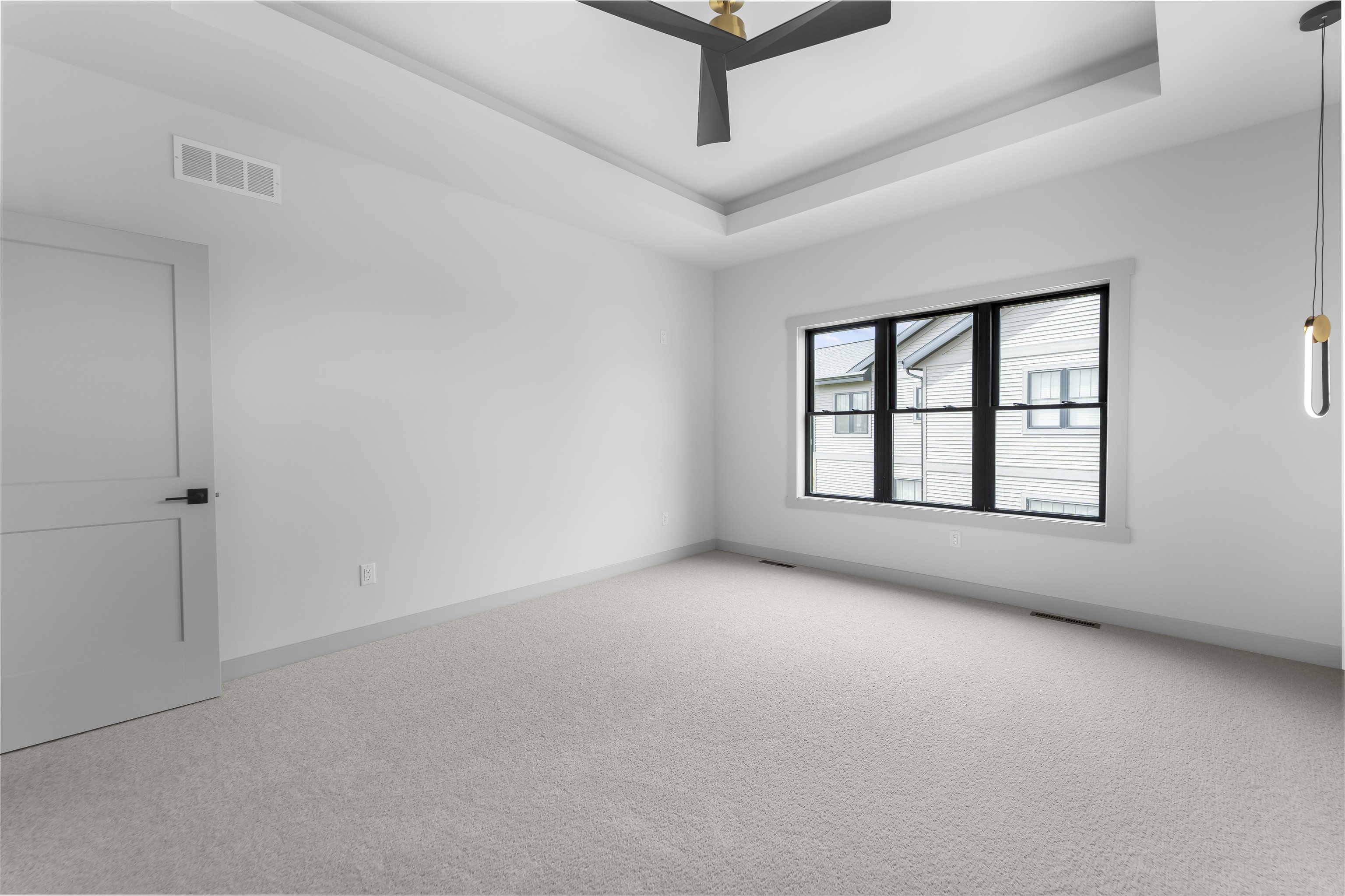 7710 Larkspur Lane