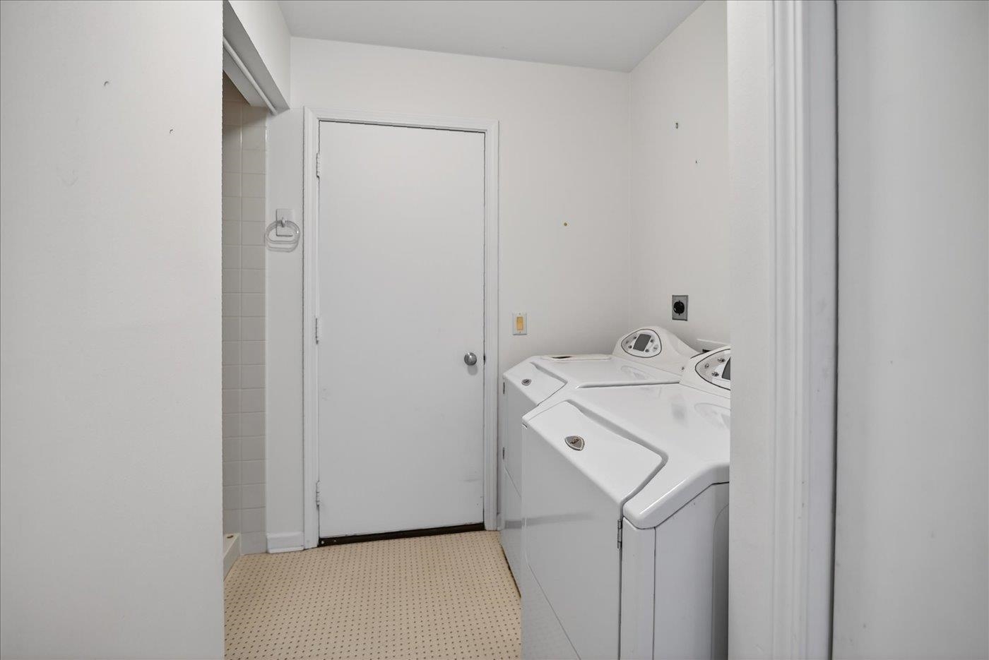 5824 Osmundsen Court
