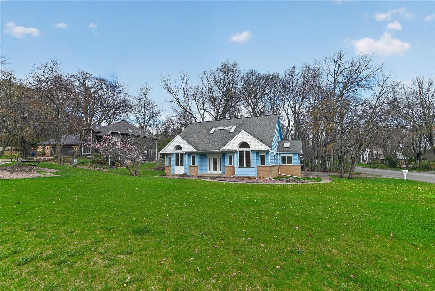 5824 Osmundsen Court