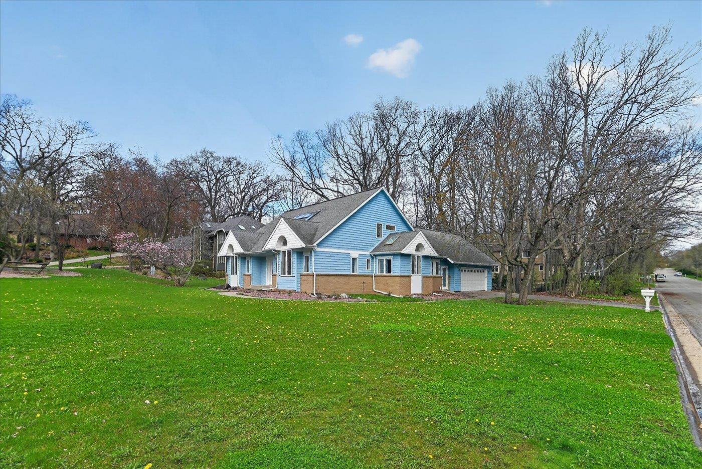 5824 Osmundsen Court