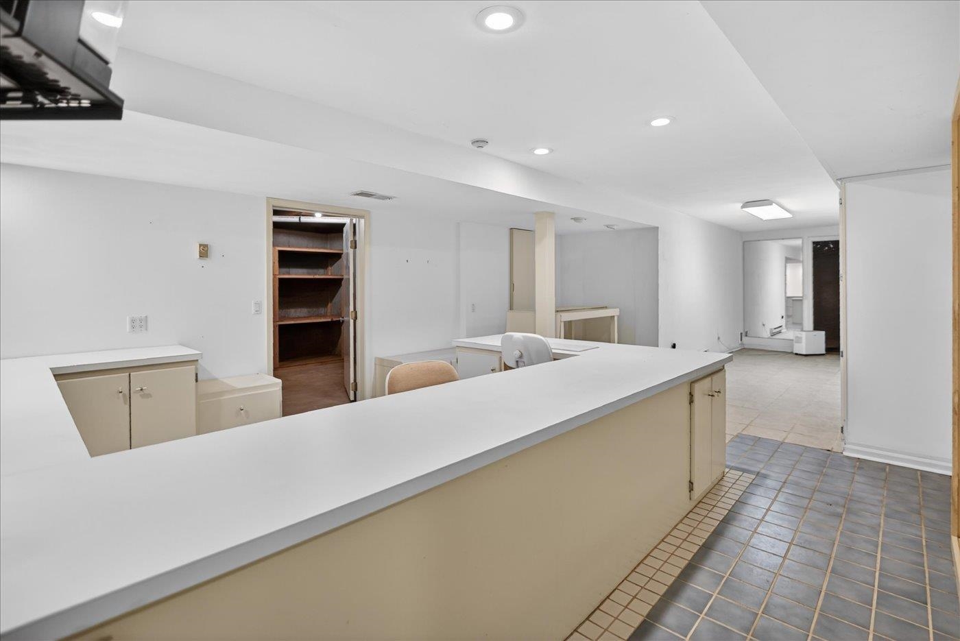 5824 Osmundsen Court