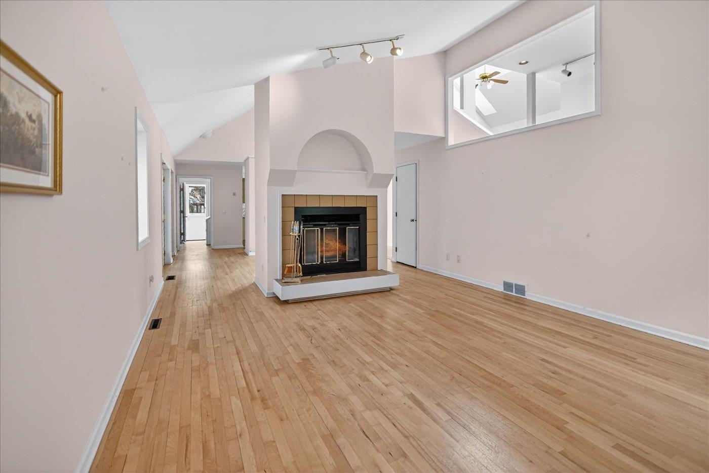 5824 Osmundsen Court