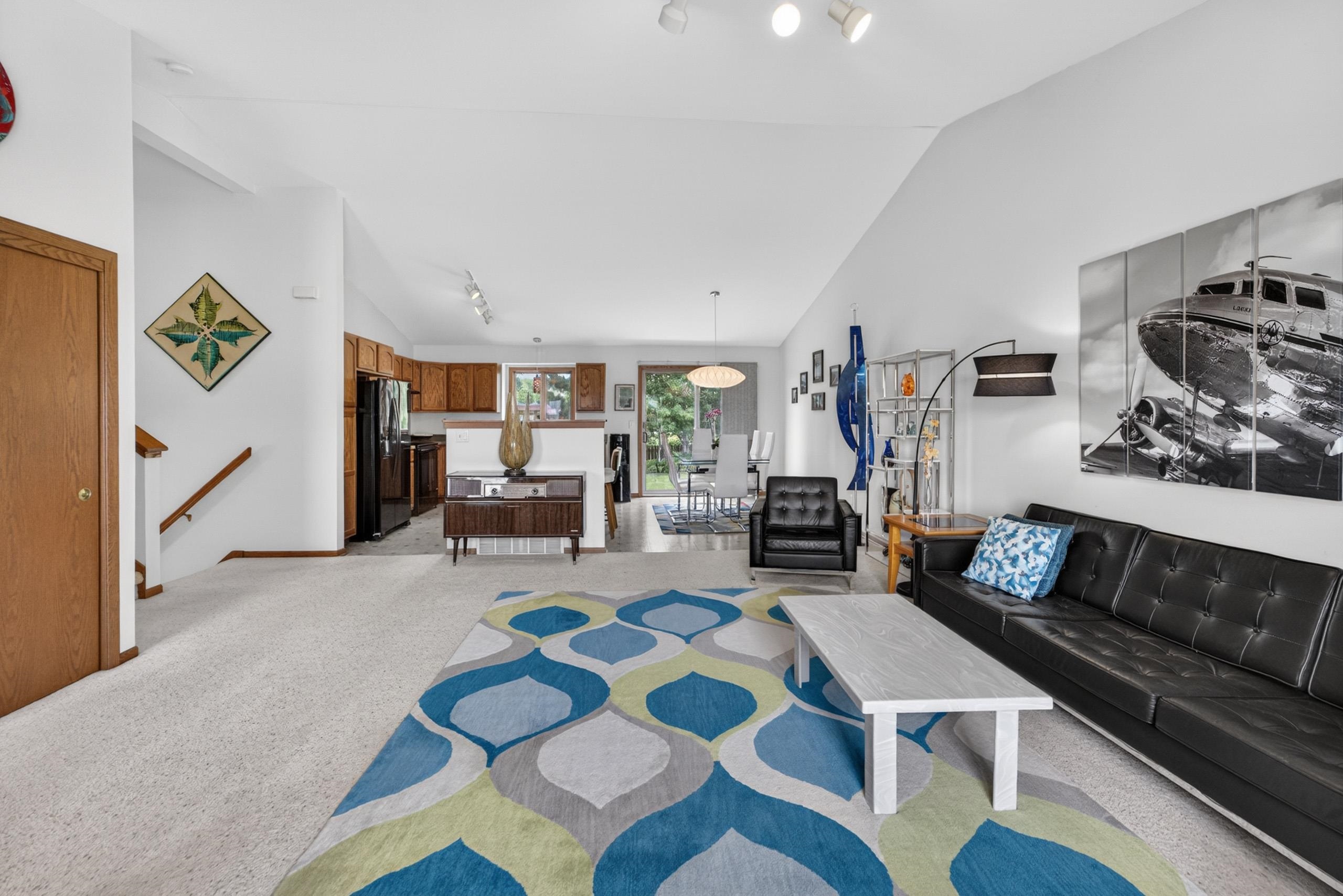 653 Autumn Wood Parkway