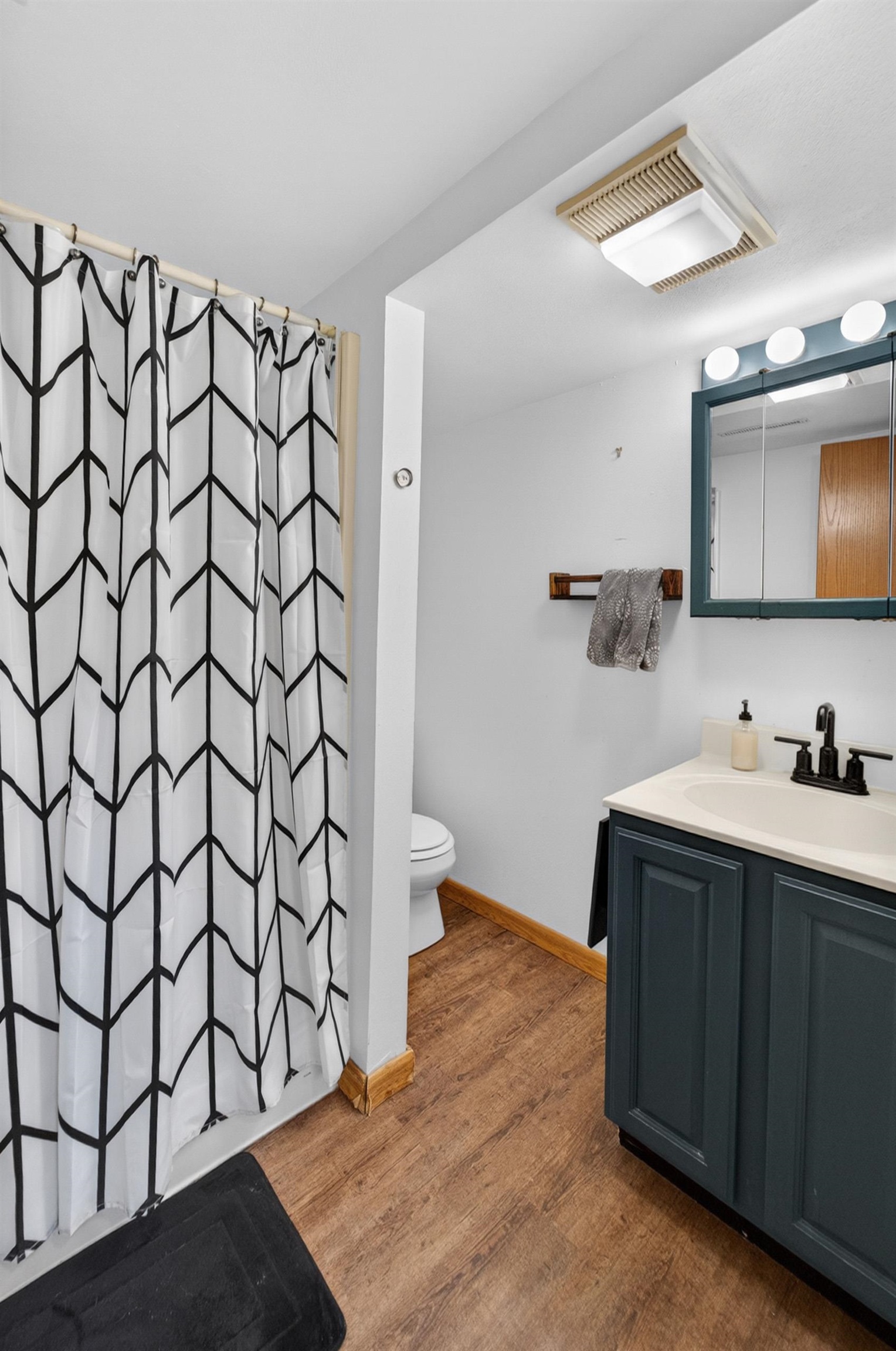 7129 Dorf View Court