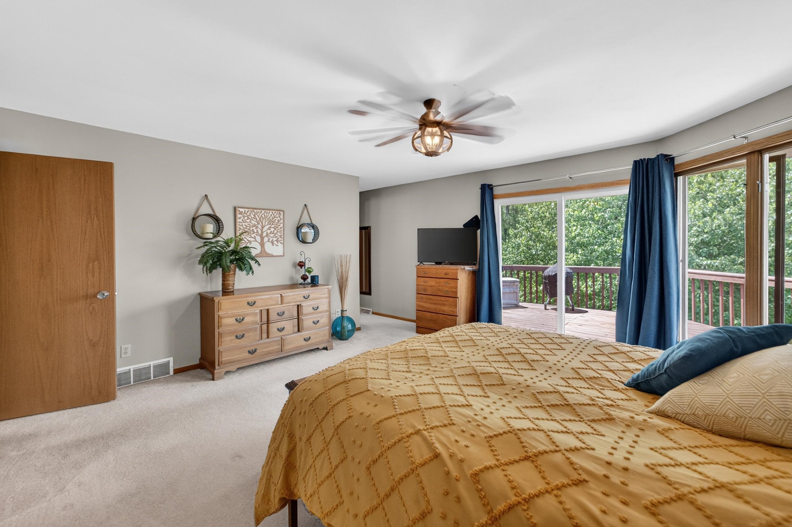 7129 Dorf View Court