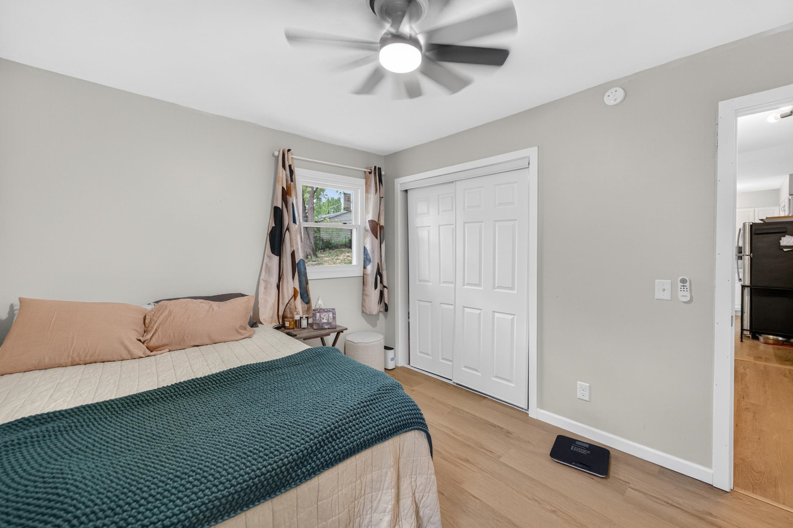 1121 Debra Lane