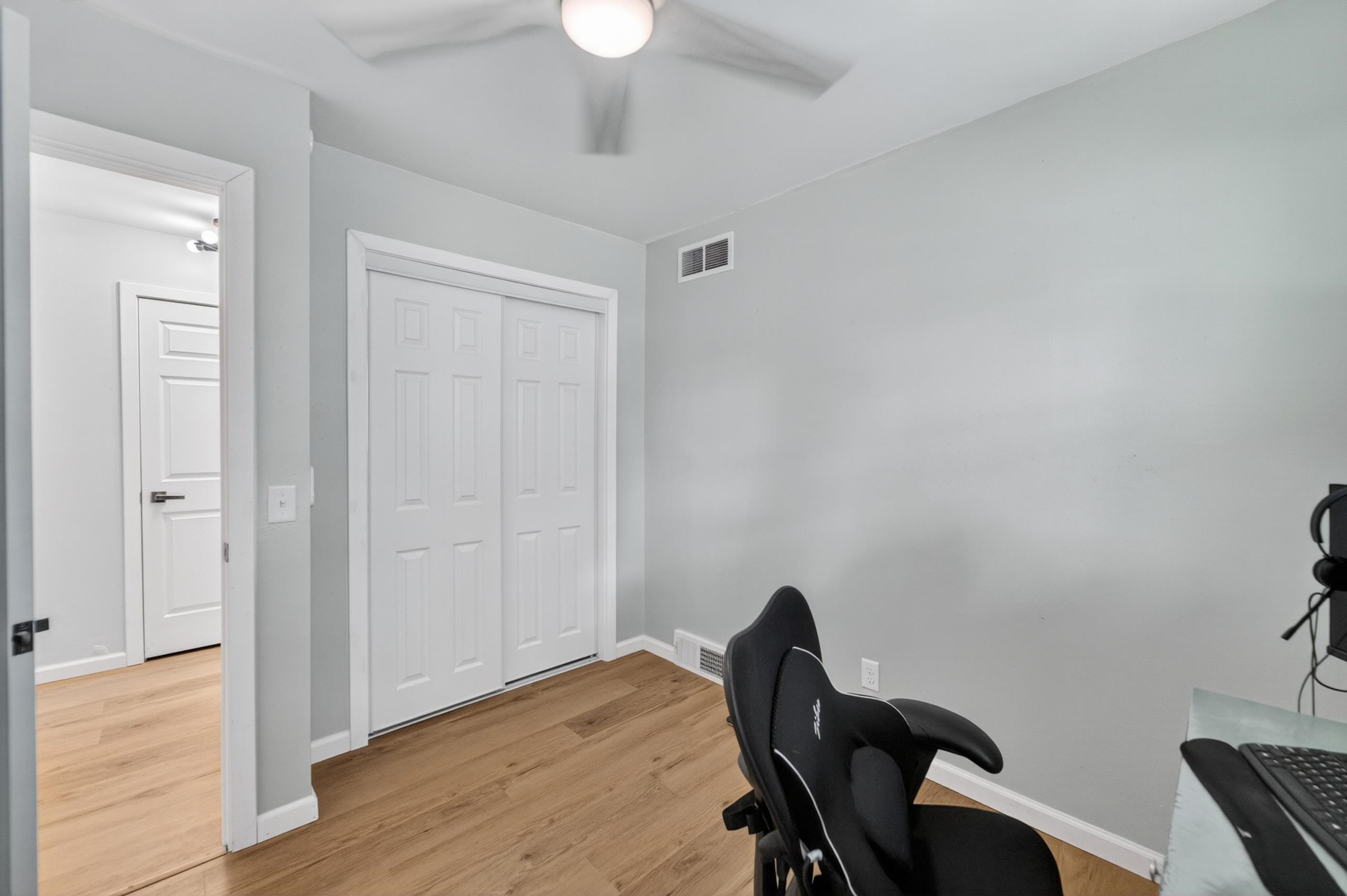 1121 Debra Lane