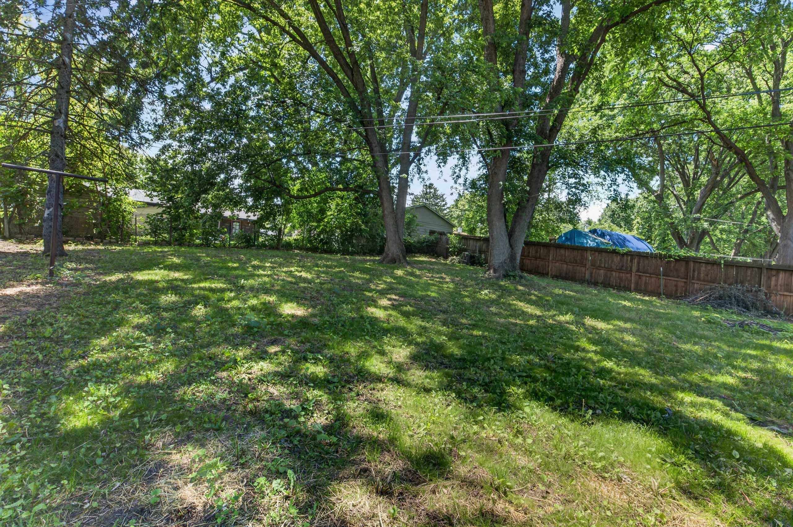 1121 Debra Lane
