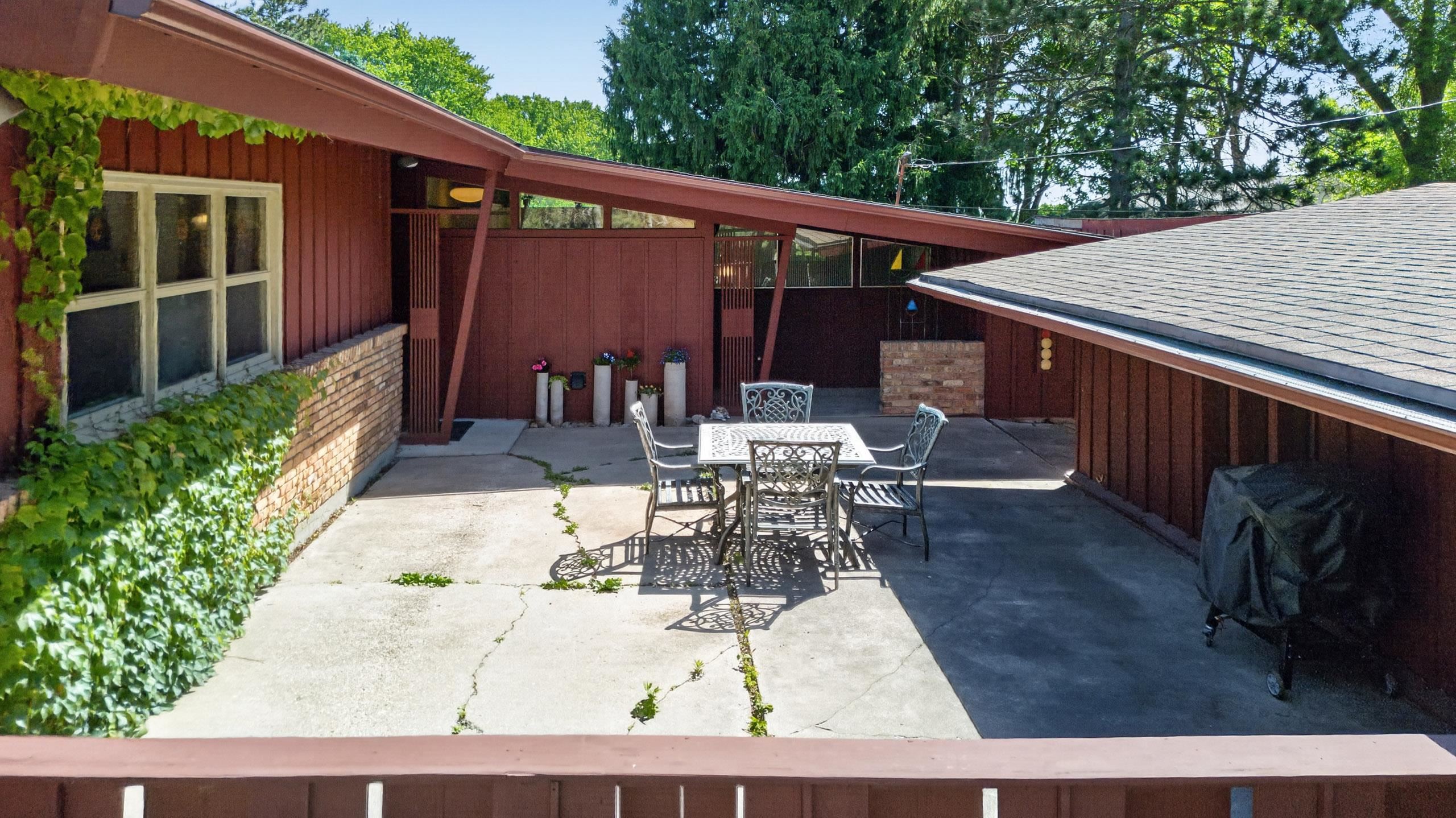 2230 Branson Road