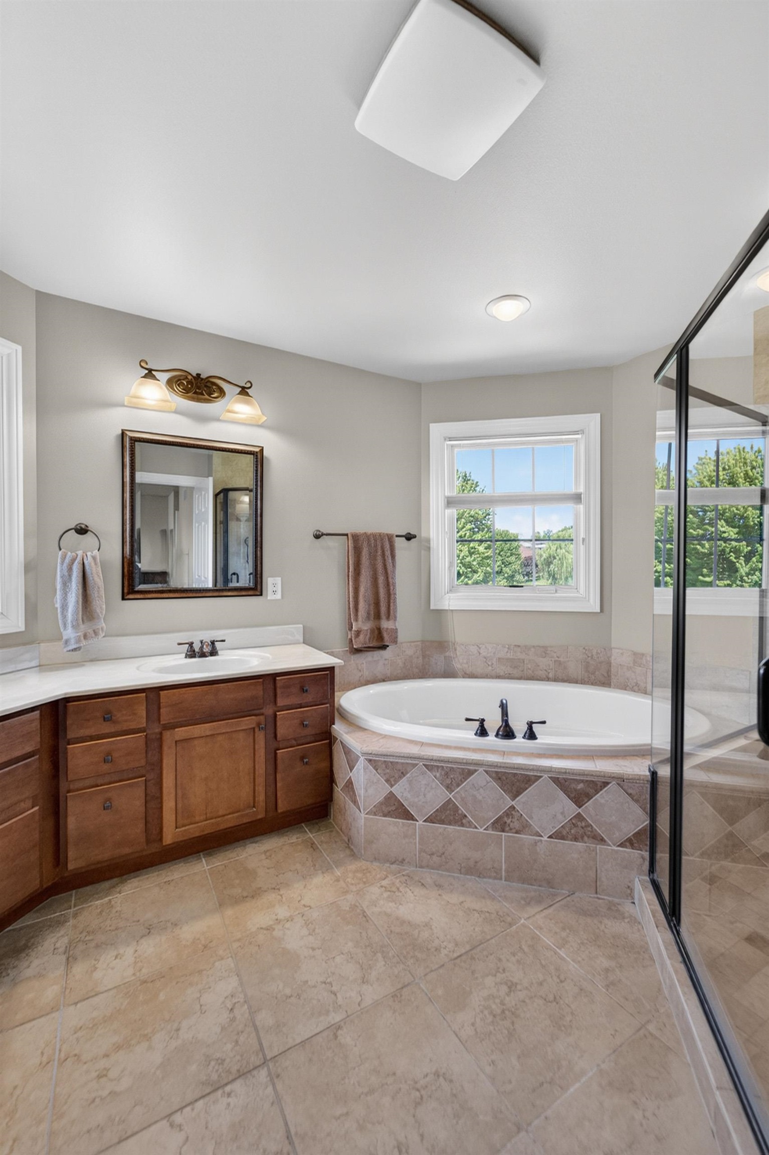 1516 Blue Ridge Trail