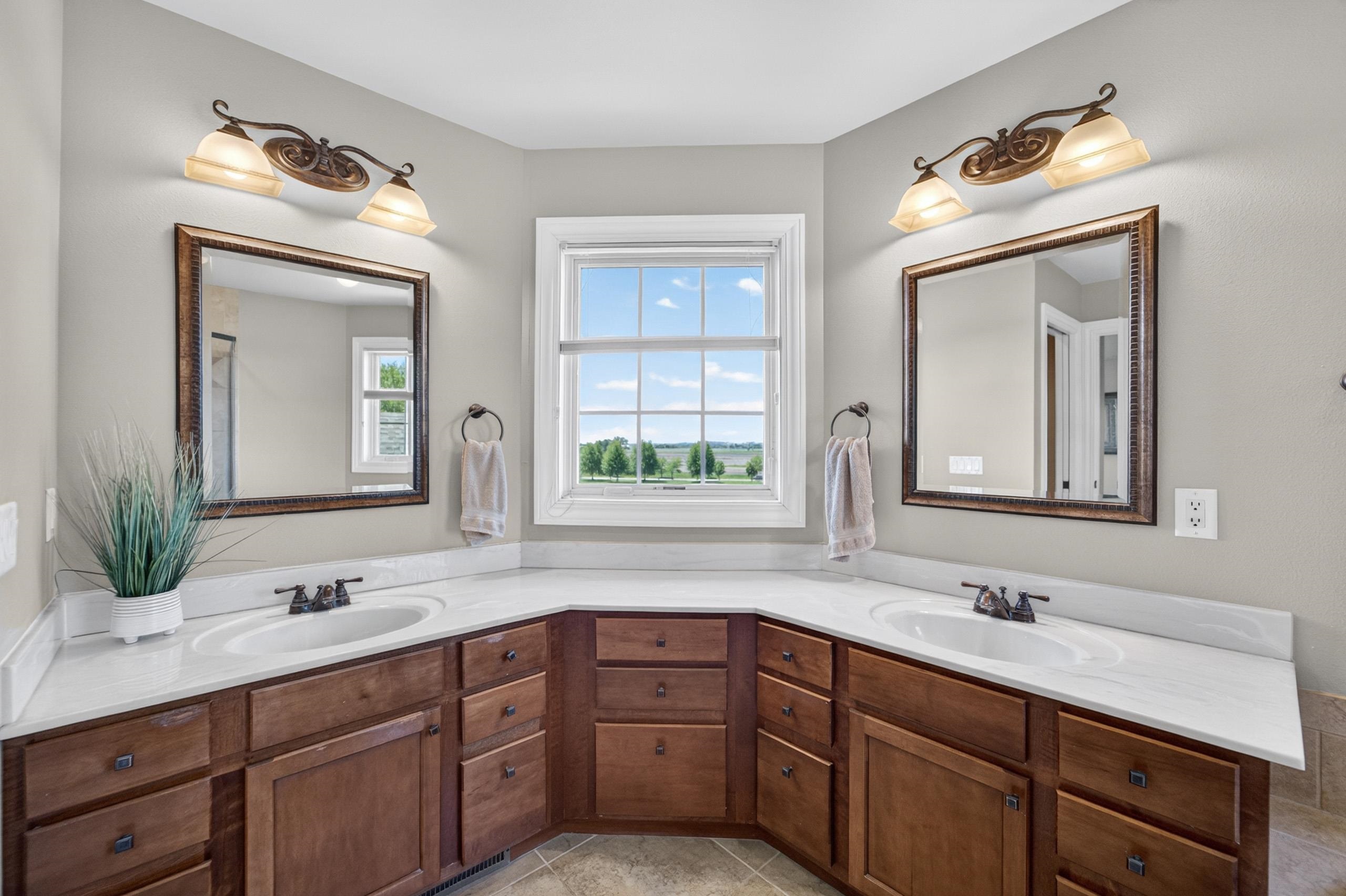 1516 Blue Ridge Trail