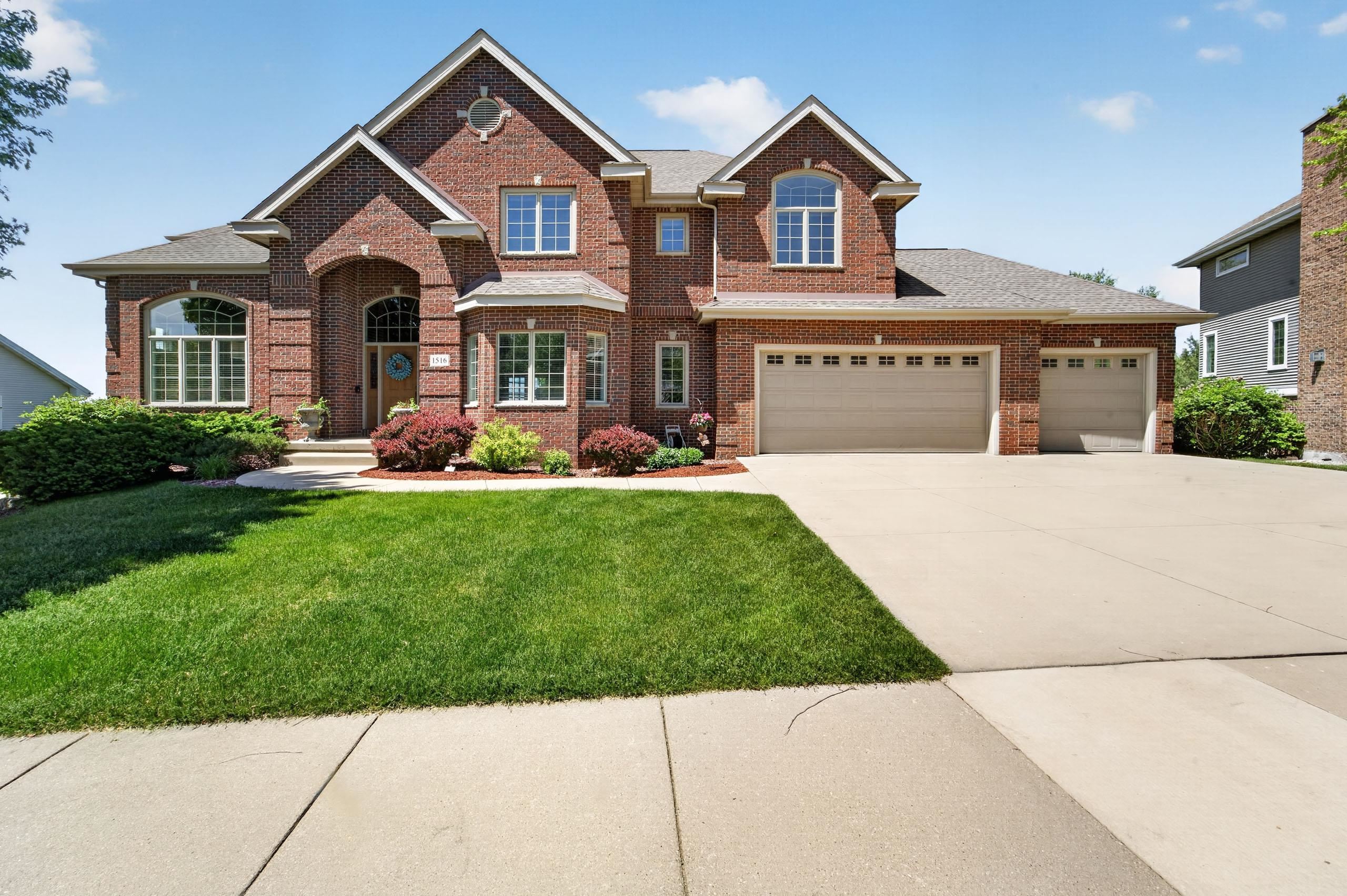 1516 Blue Ridge Trail