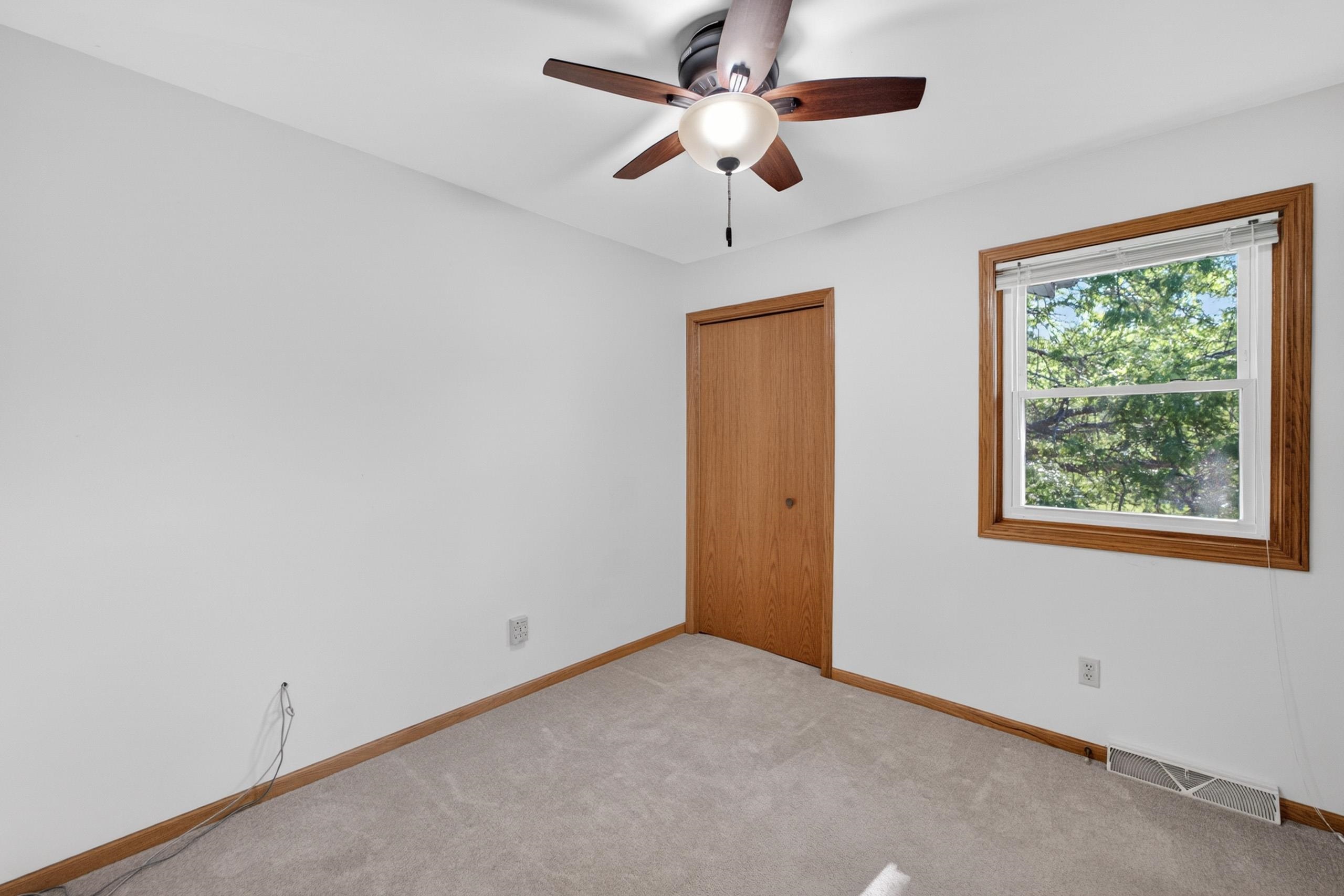 137 Lynne Trail
