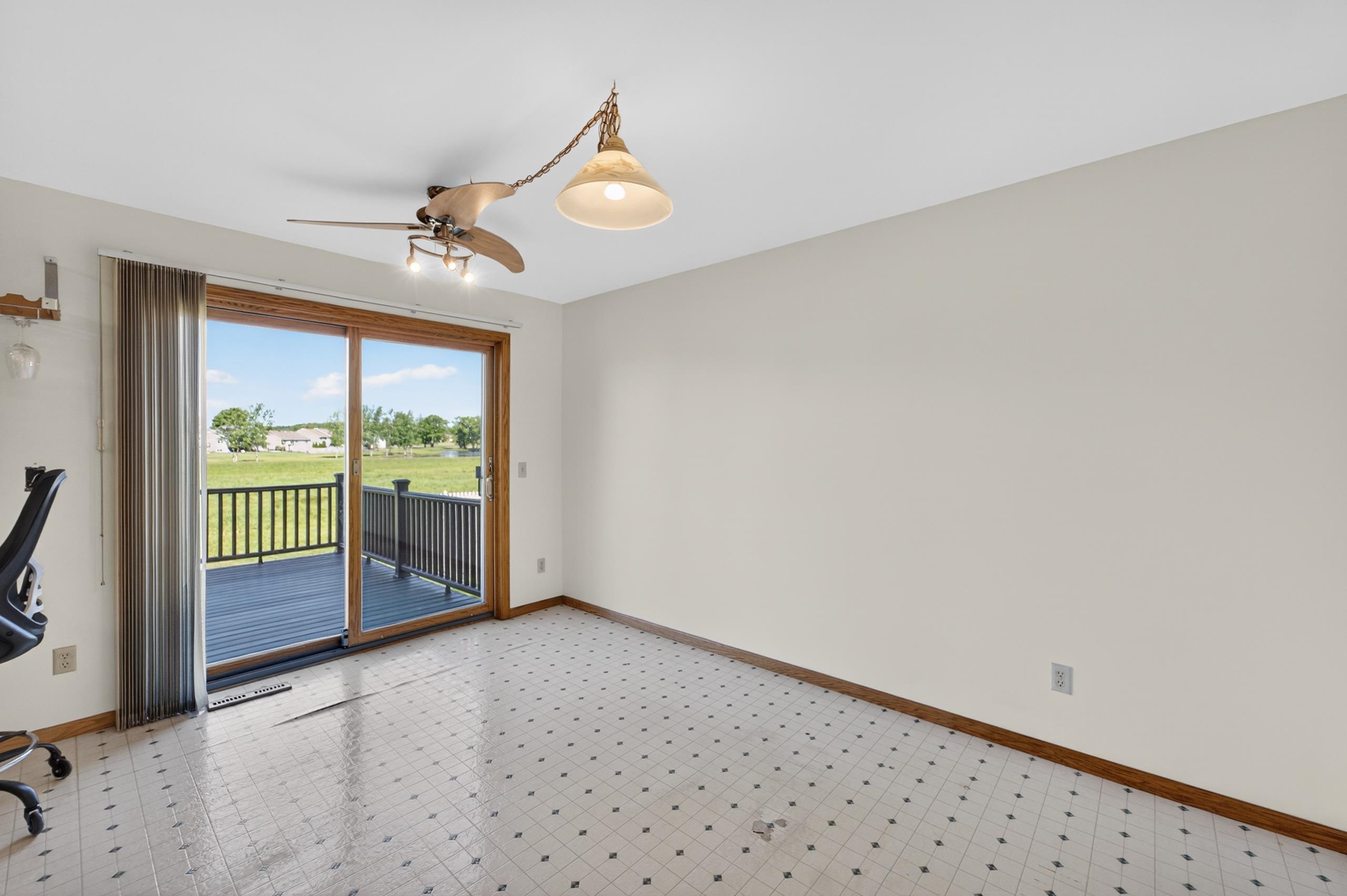 137 Lynne Trail