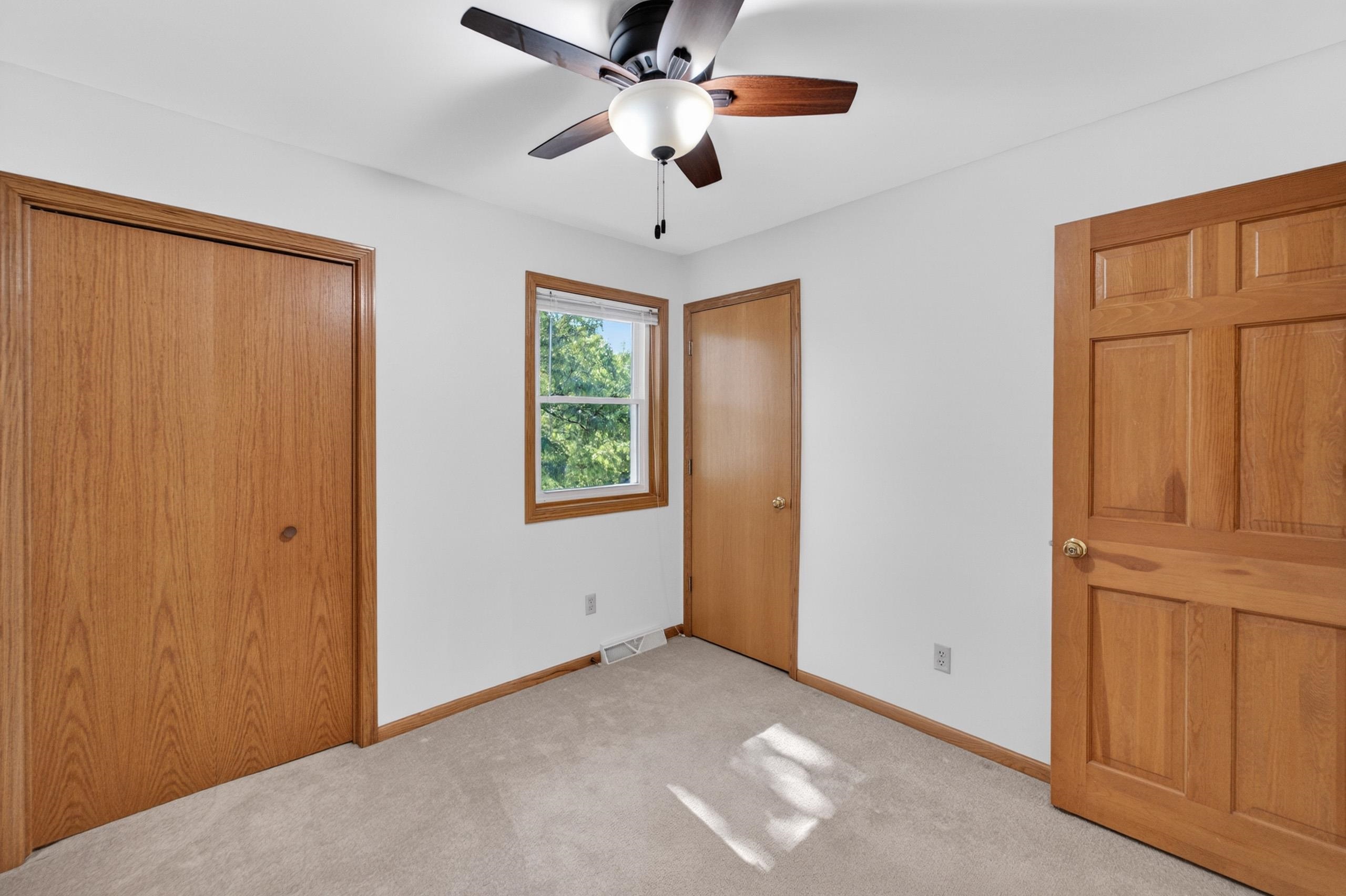 137 Lynne Trail