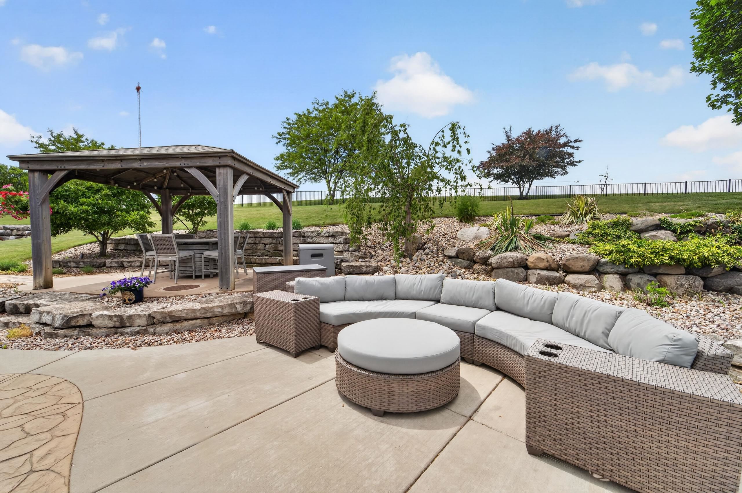 5833 Grassland Terrace
