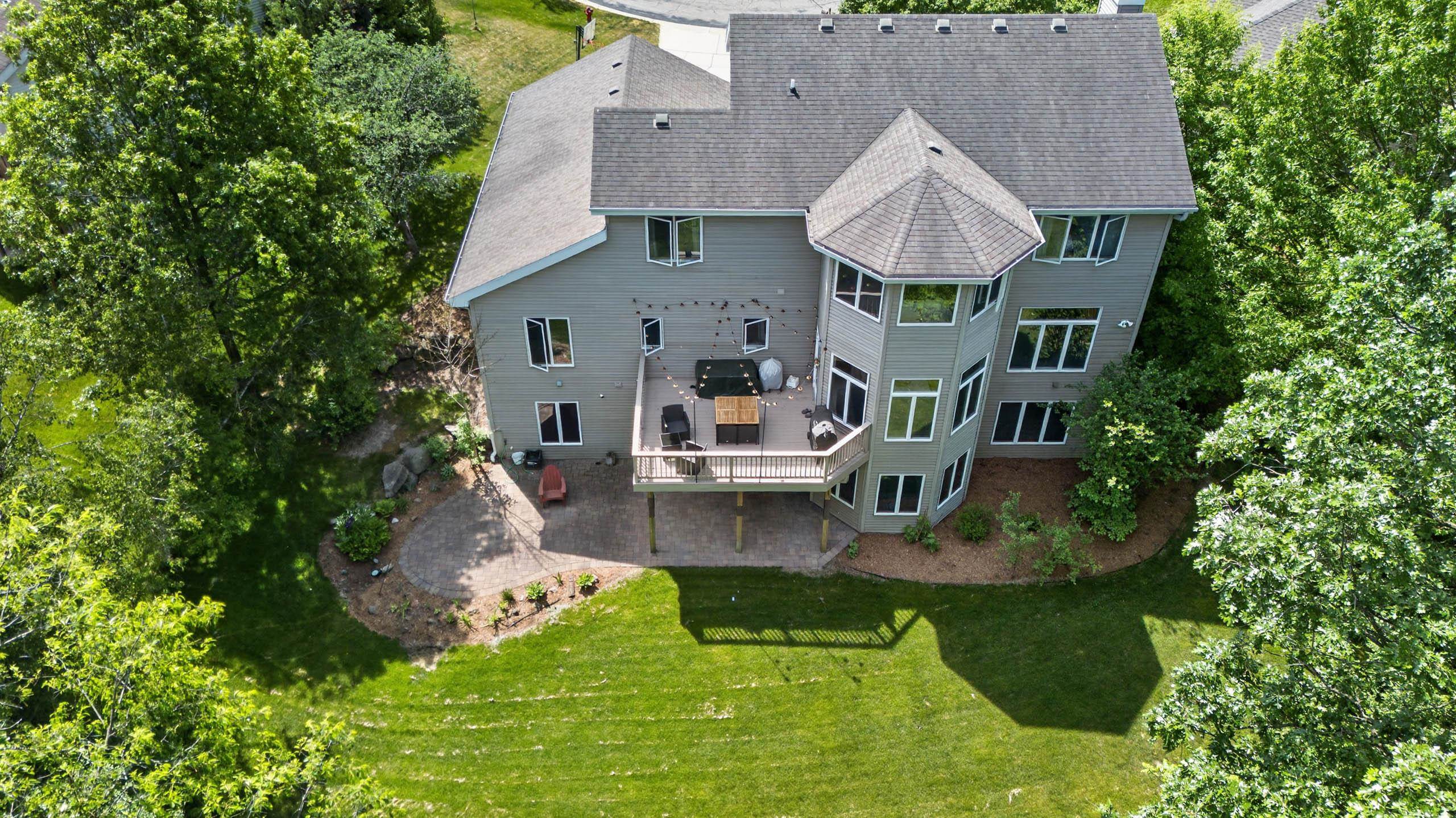 3098 Barrington Hills Court