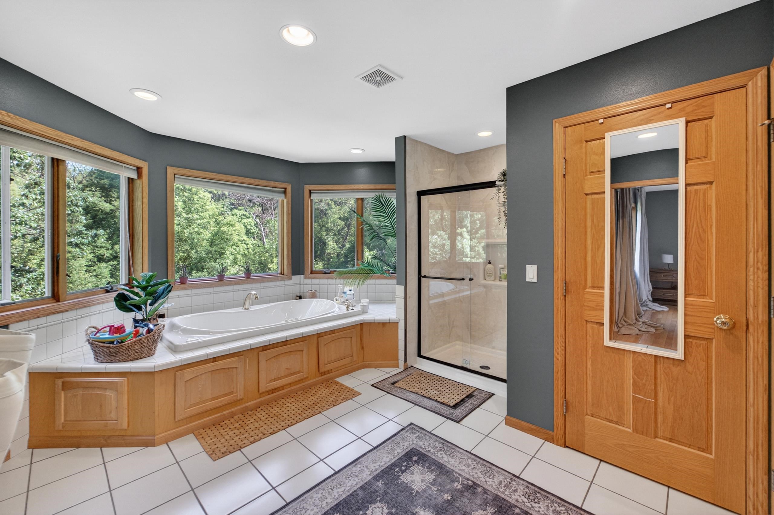 3098 Barrington Hills Court