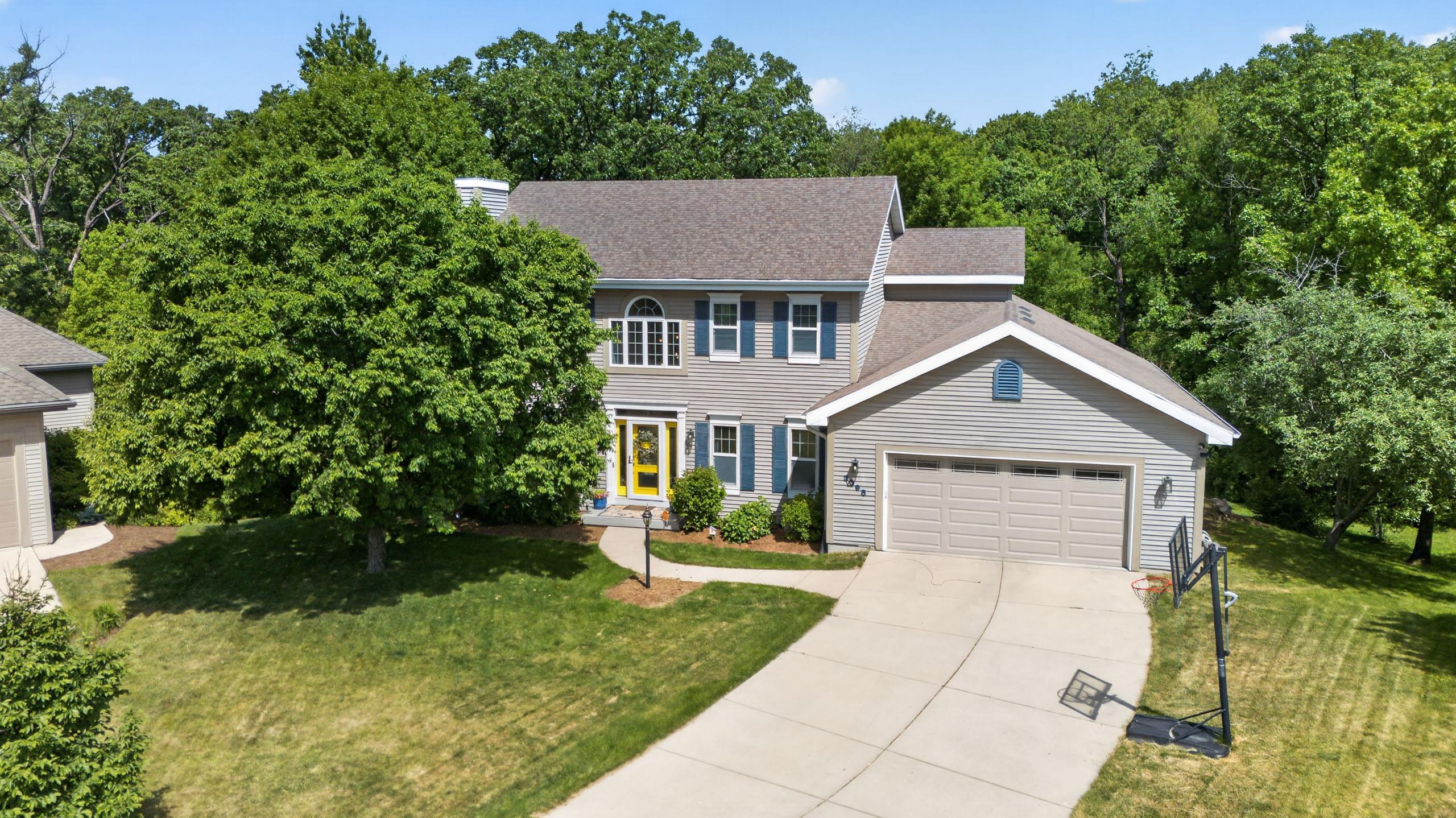 3098 Barrington Hills Court