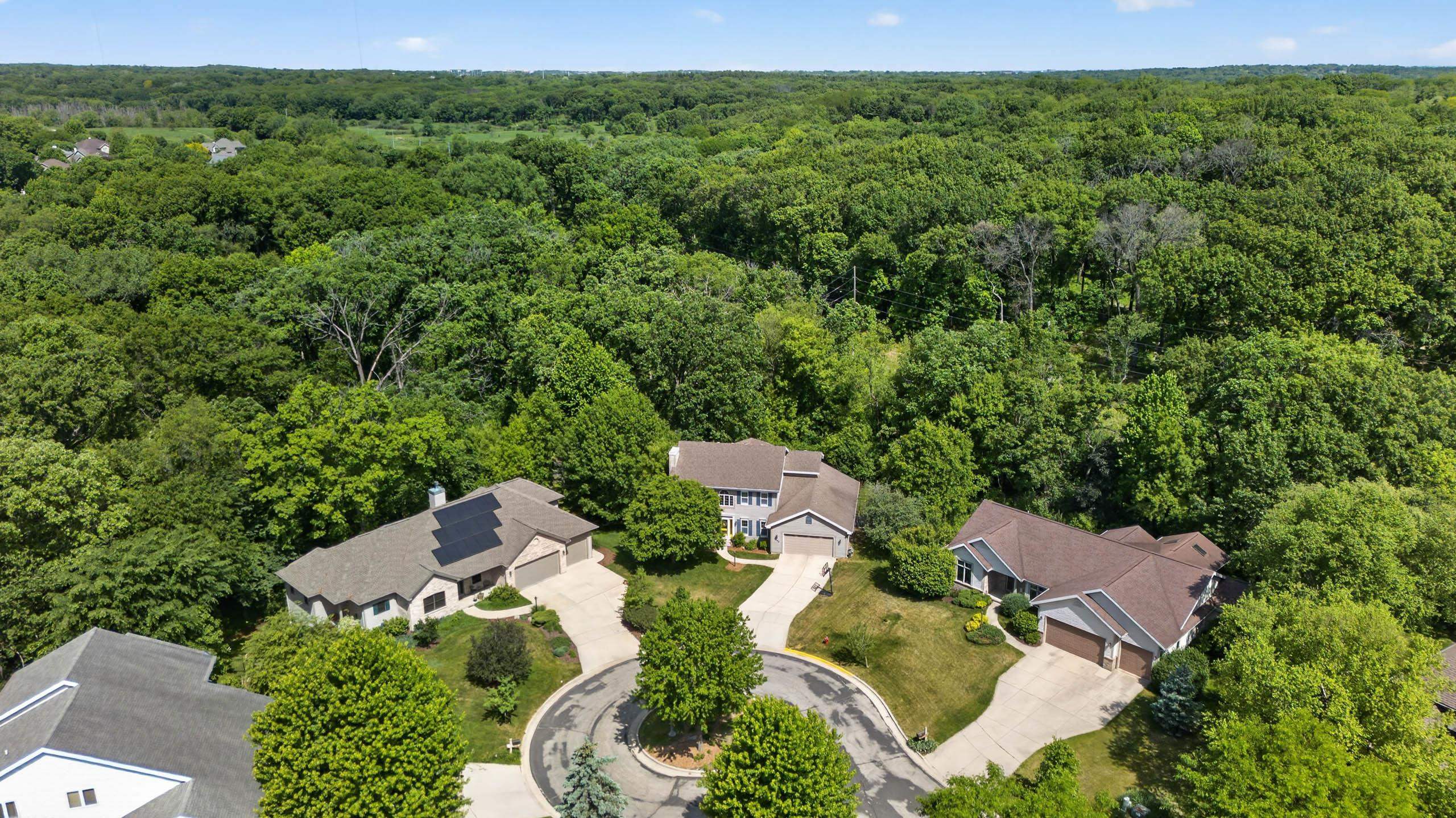 3098 Barrington Hills Court