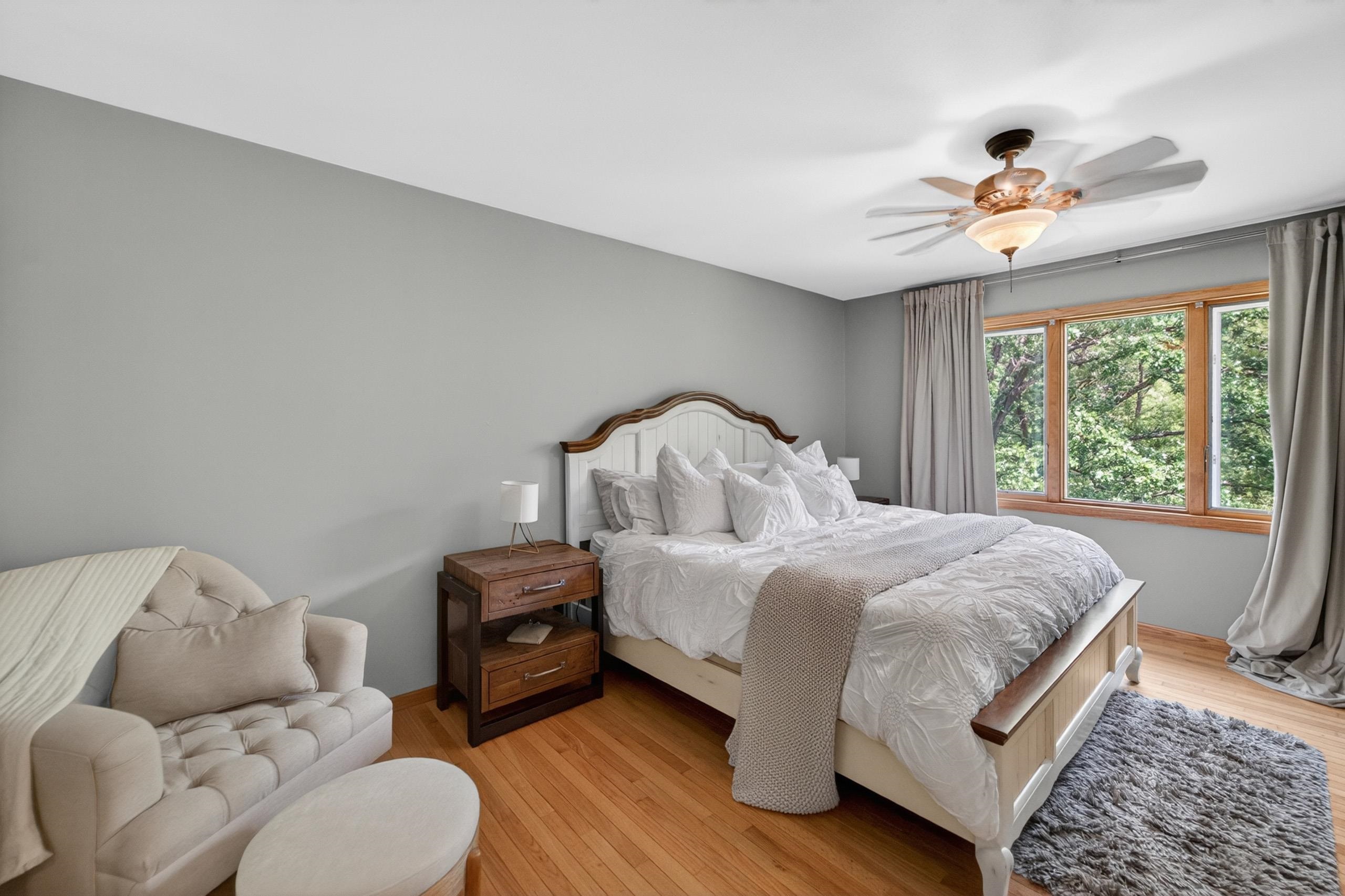 3098 Barrington Hills Court