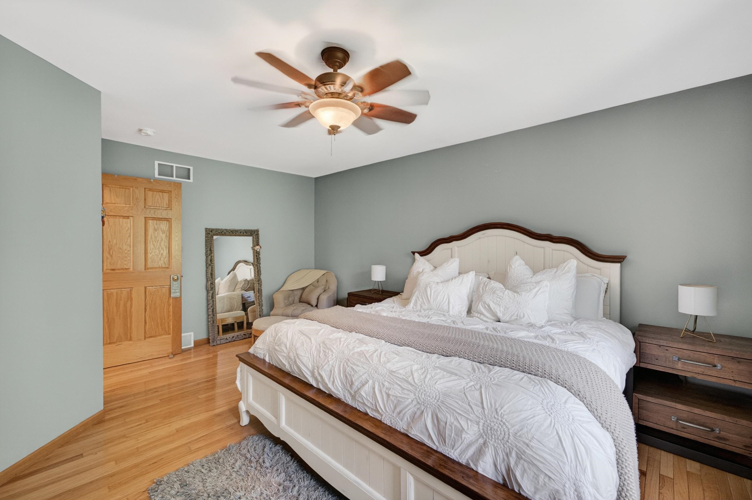 3098 Barrington Hills Court