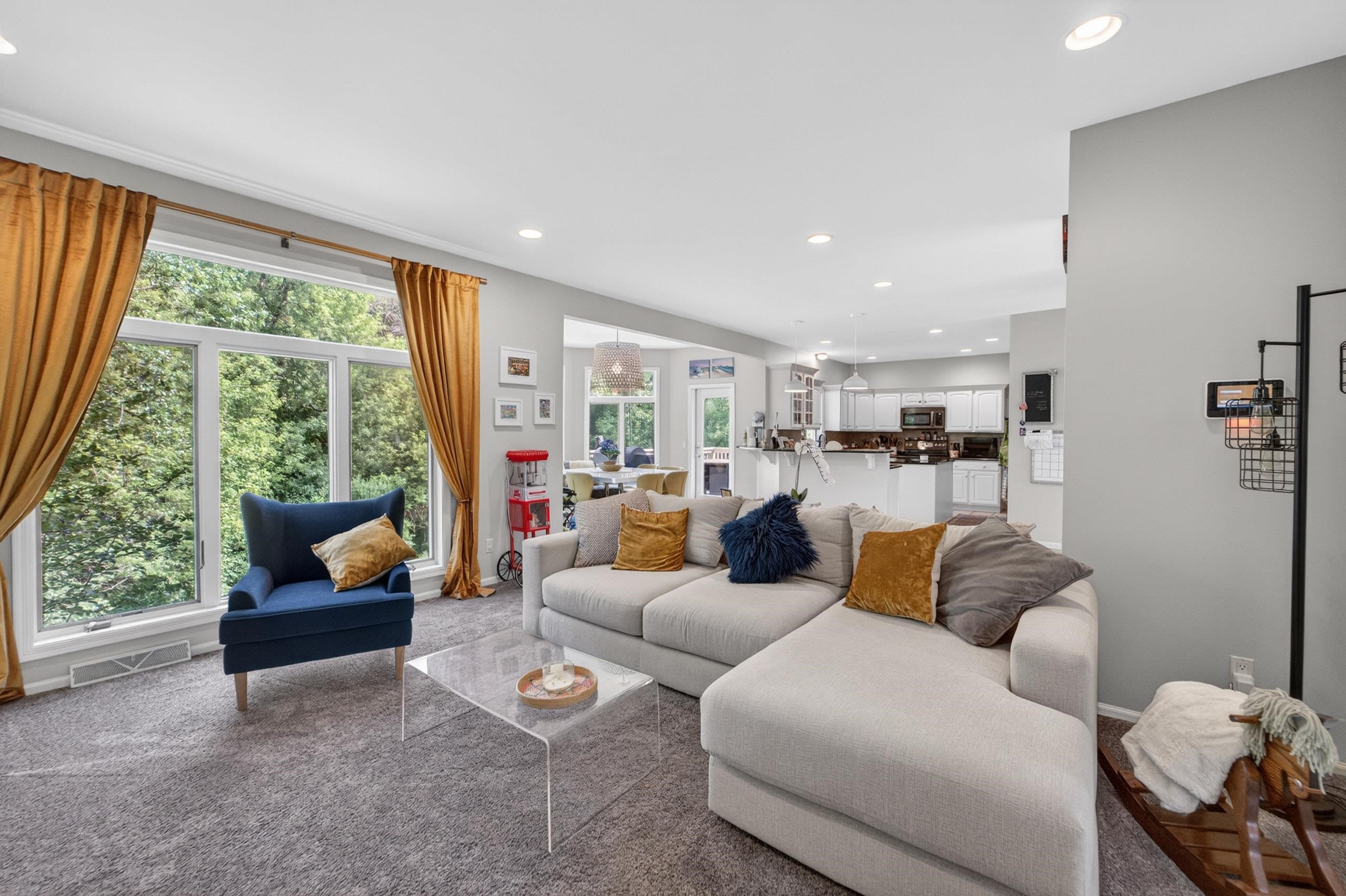 3098 Barrington Hills Court