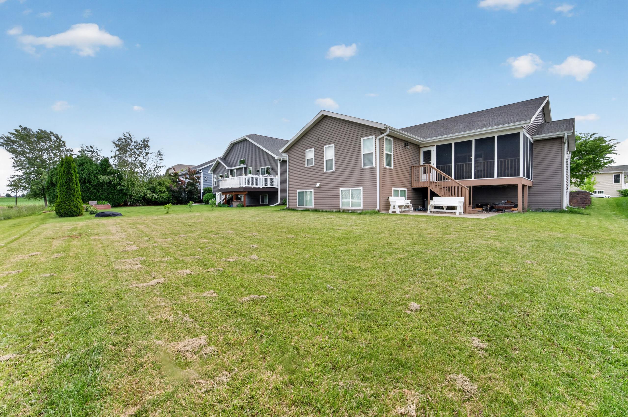 2846 Hazelnut Trail
