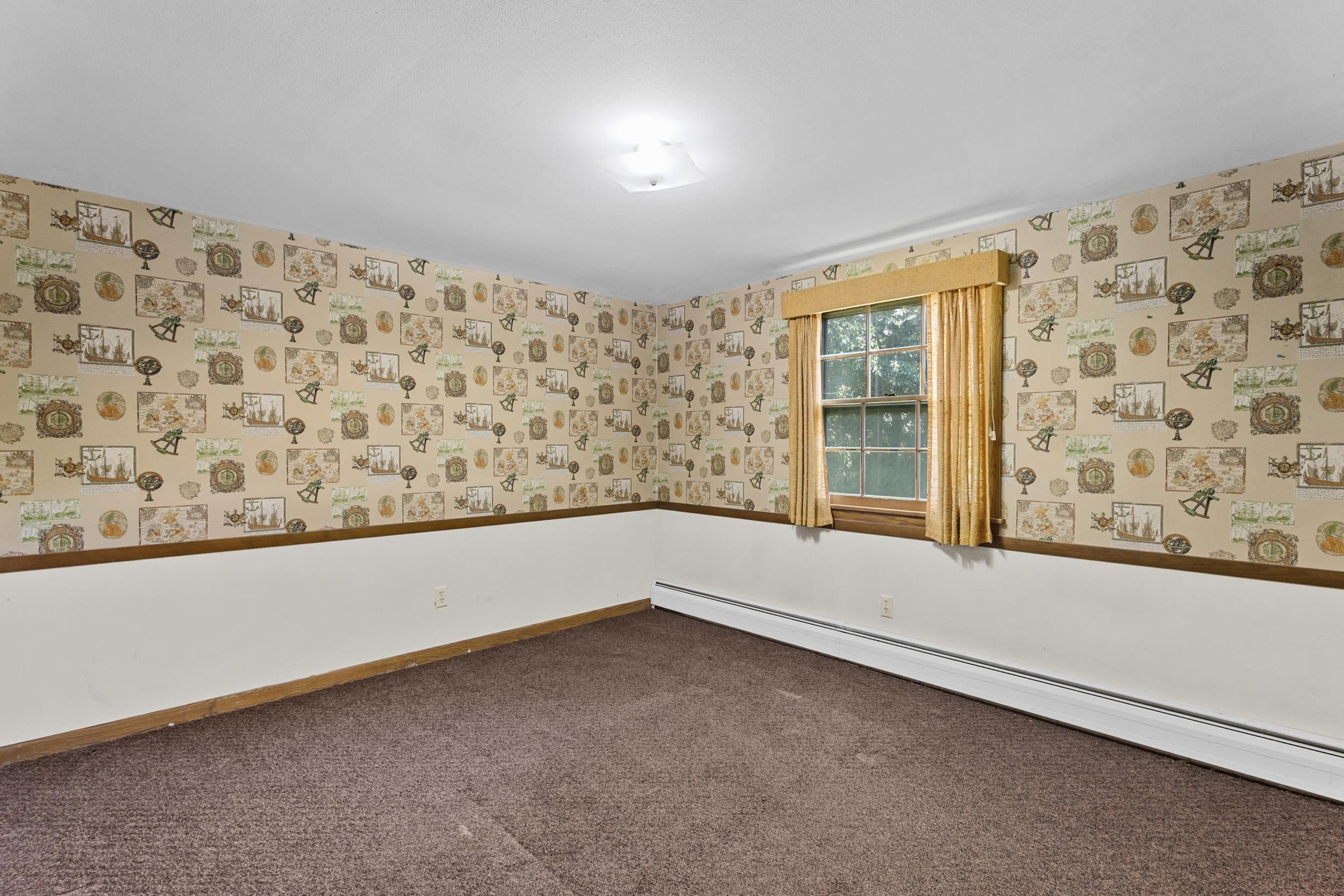 2403 Maywood Circle