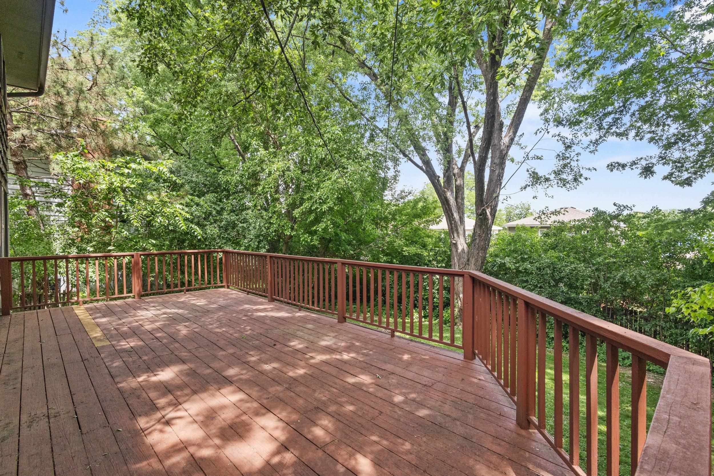 2403 Maywood Circle