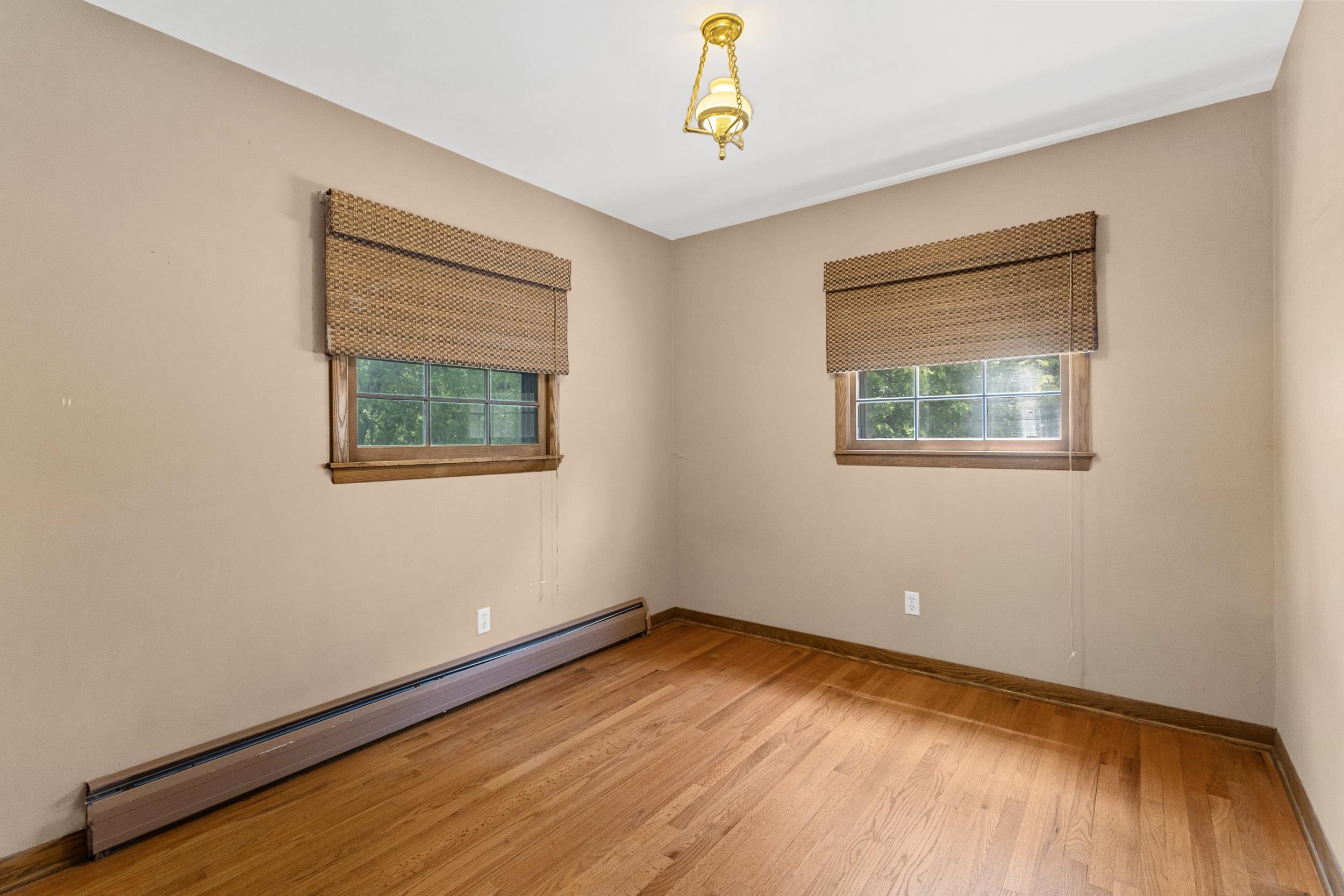 2403 Maywood Circle