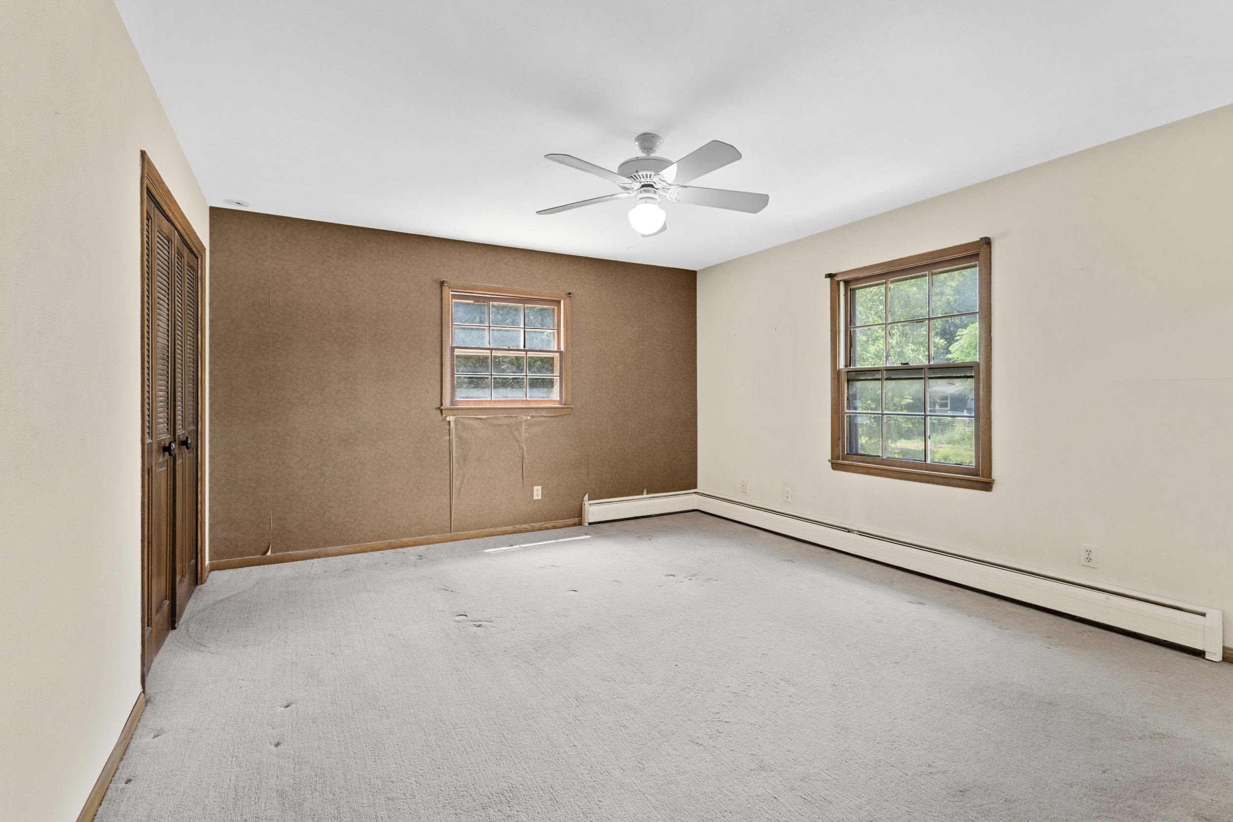 2403 Maywood Circle