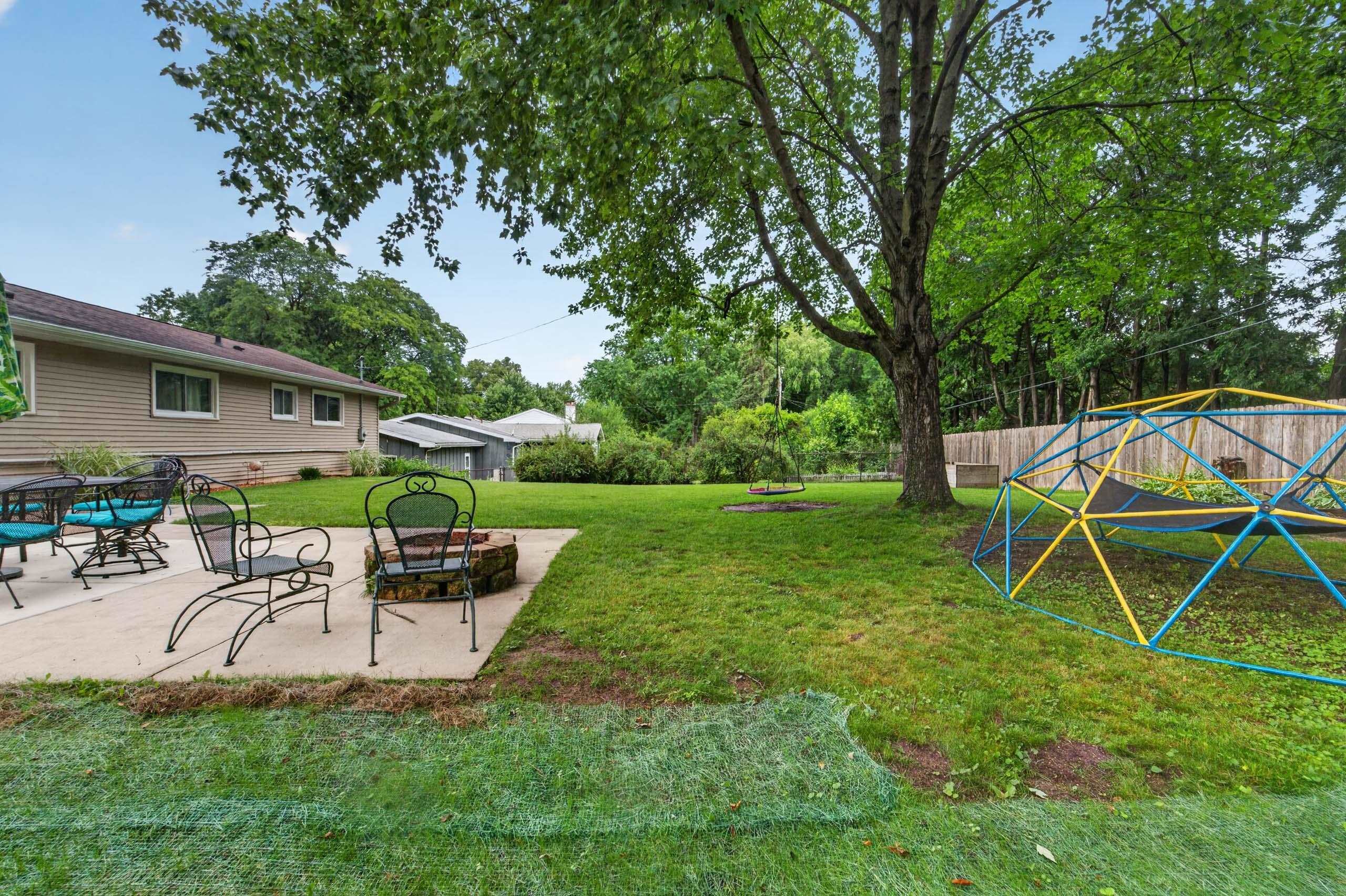 1133 Frisch Road