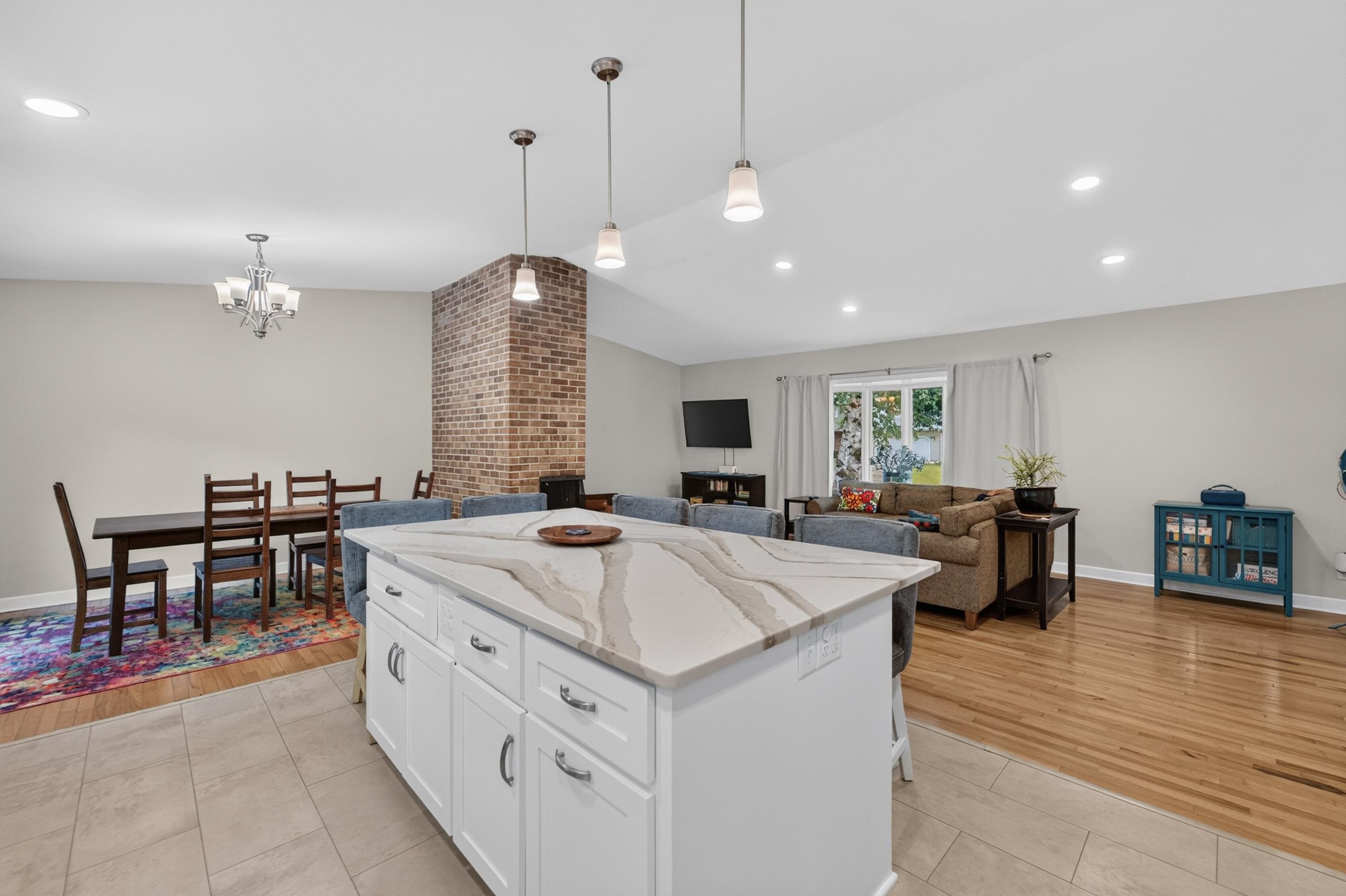 1133 Frisch Road